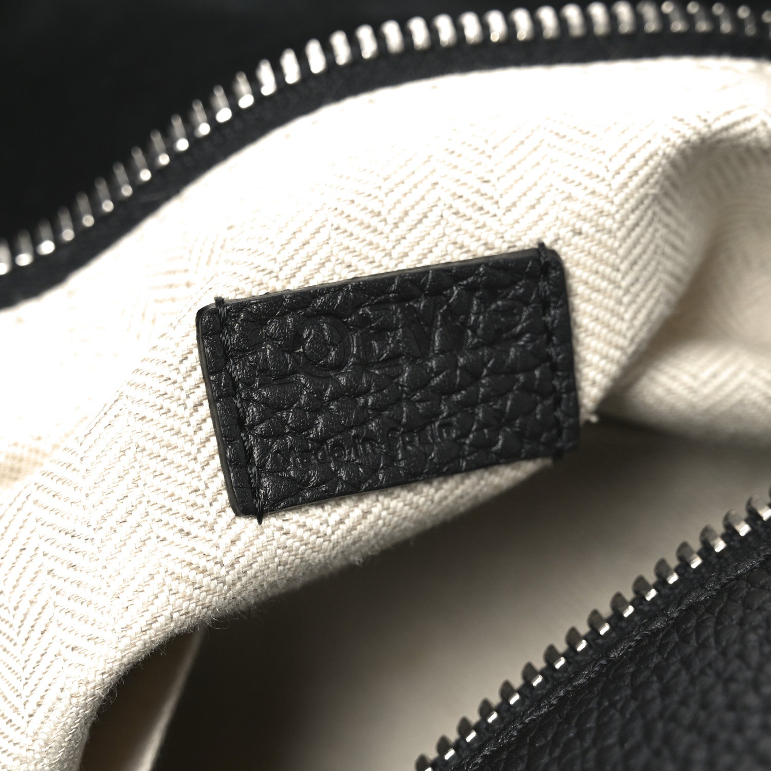 Loewe Grained Calfskin Large Puzzle Edge Bag Black 6 of 9