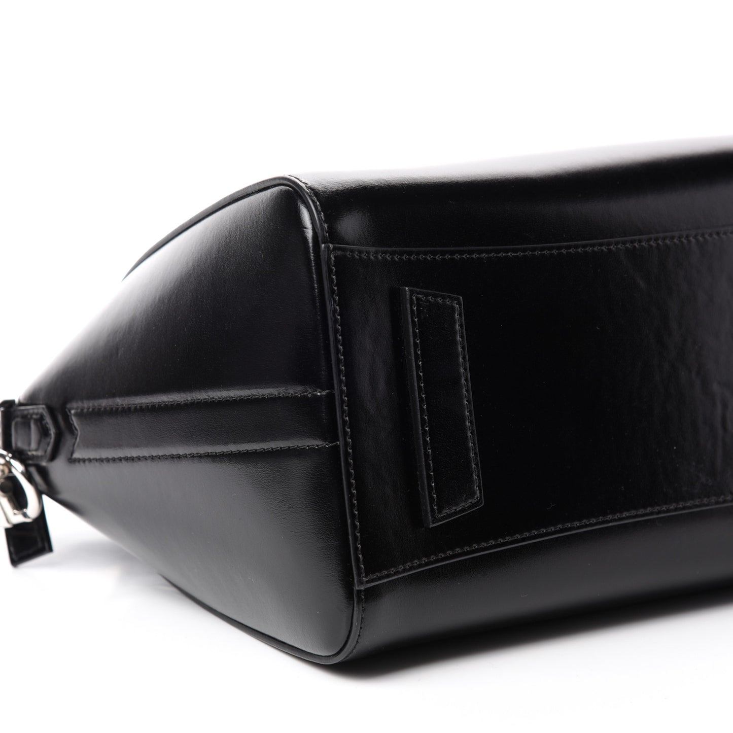 Shiny Lord Calfskin Small Antigona Black