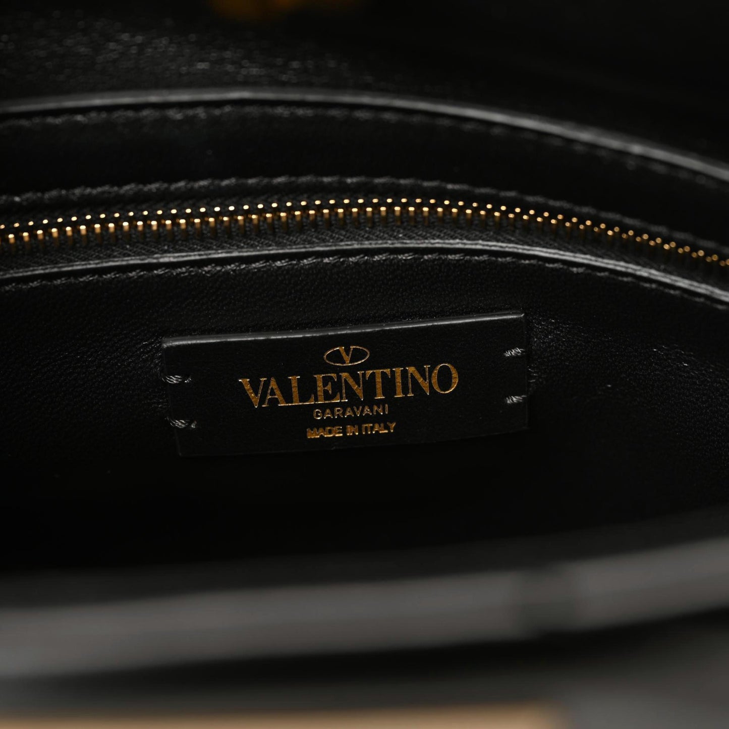 Nappa Roman Stud The Handle Bag Black