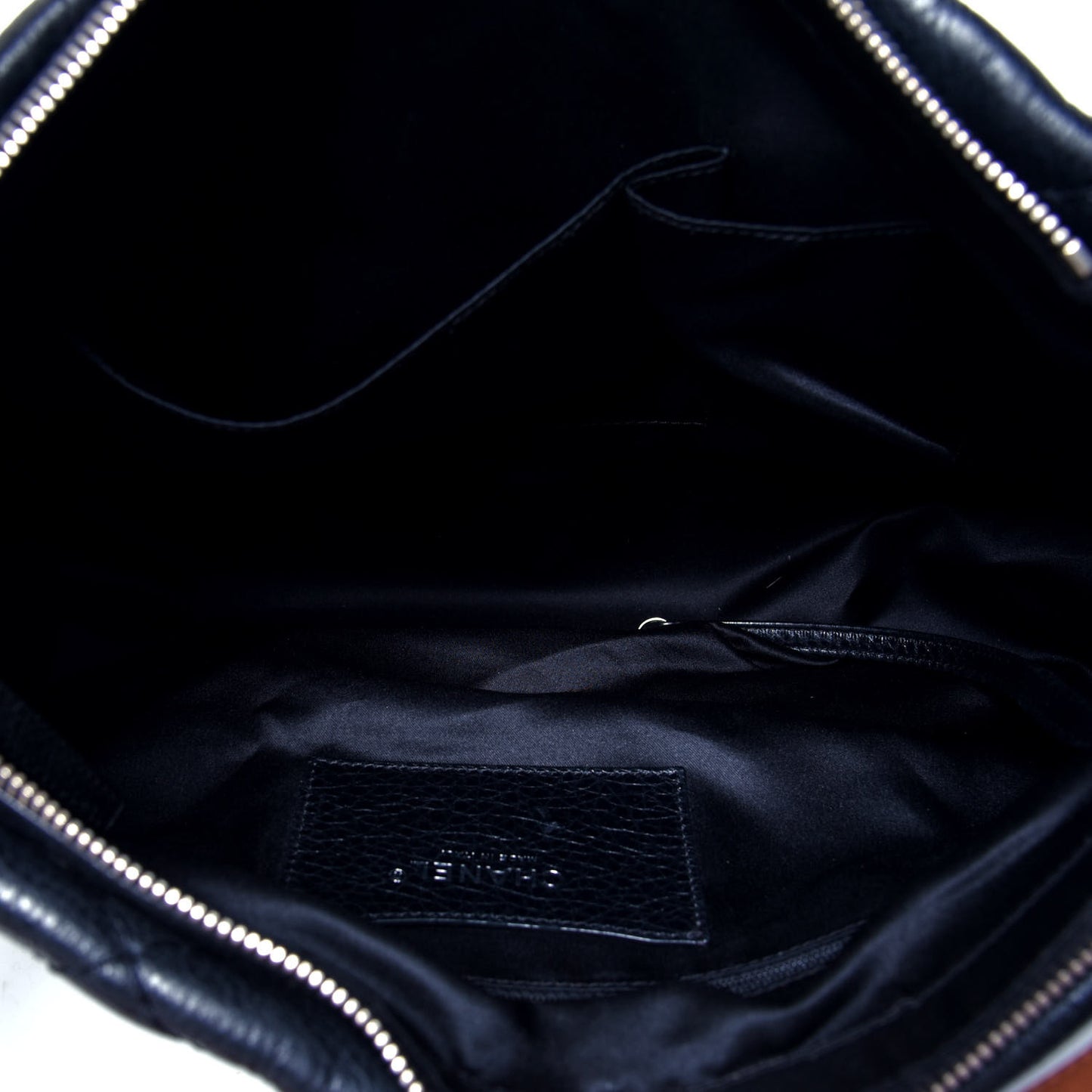 Glazed Calfskin On The Road Hobo Black