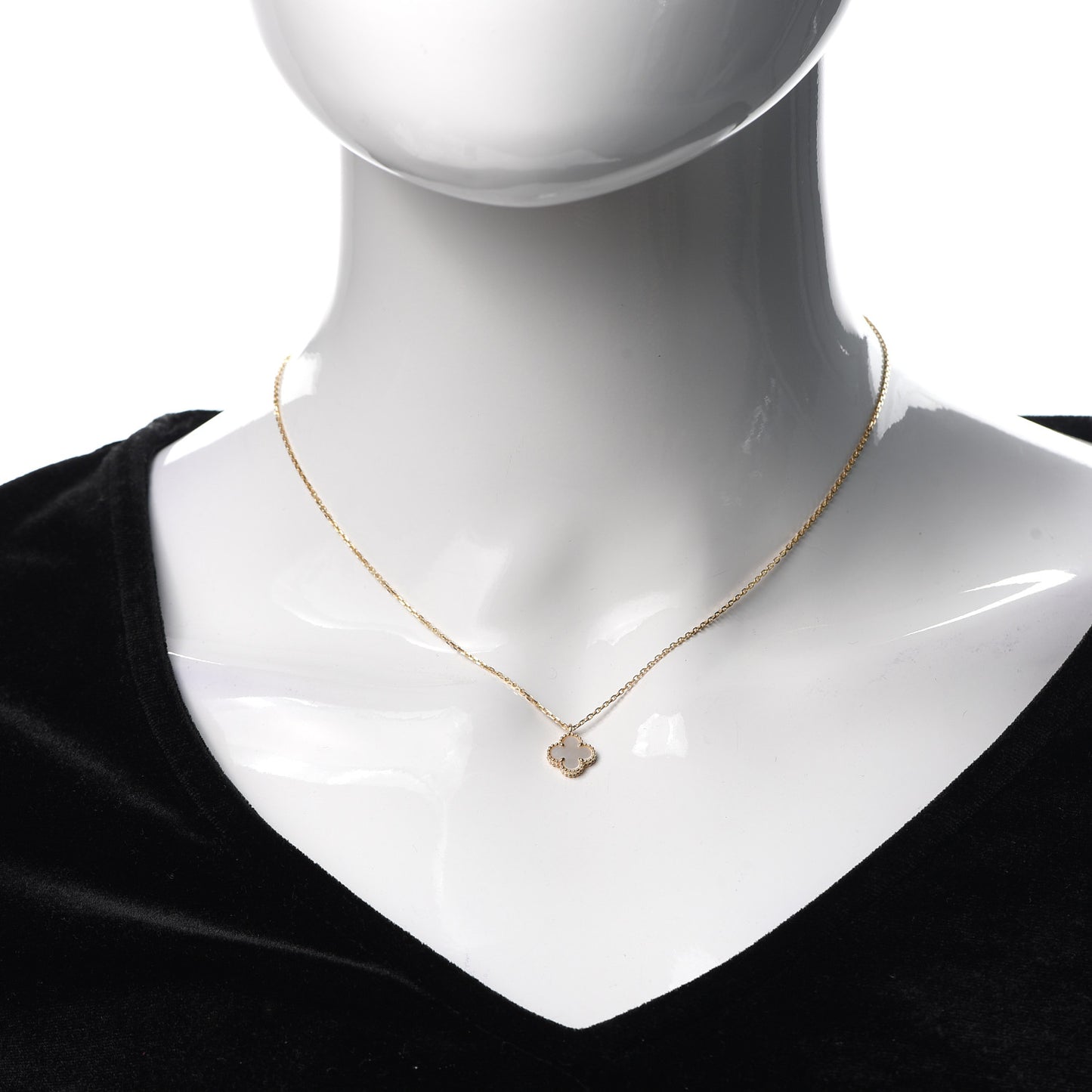 18K Yellow Gold Mother of Pearl Sweet Alhambra Pendant Necklace