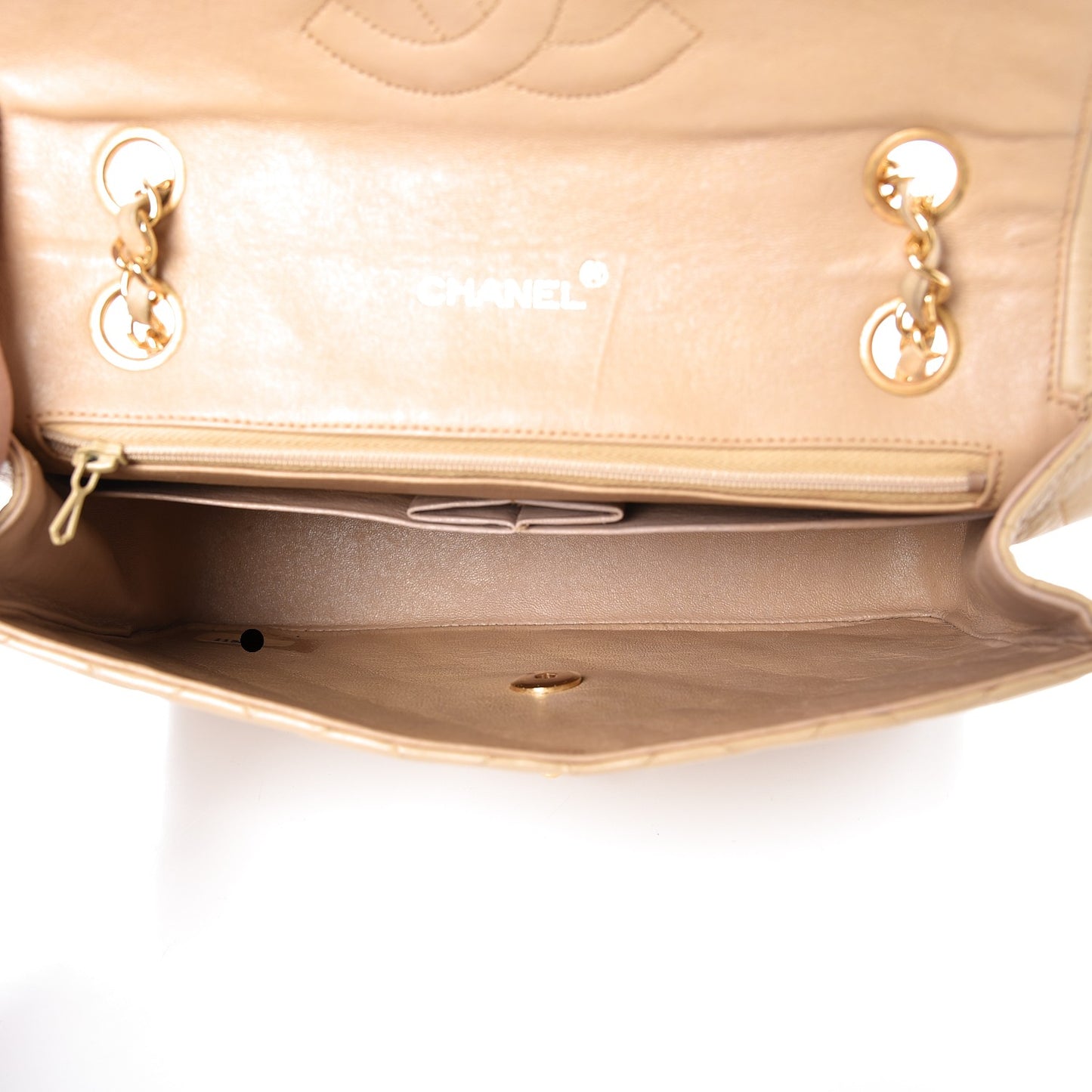 Lambskin Quilted Medium Single Flap Beige