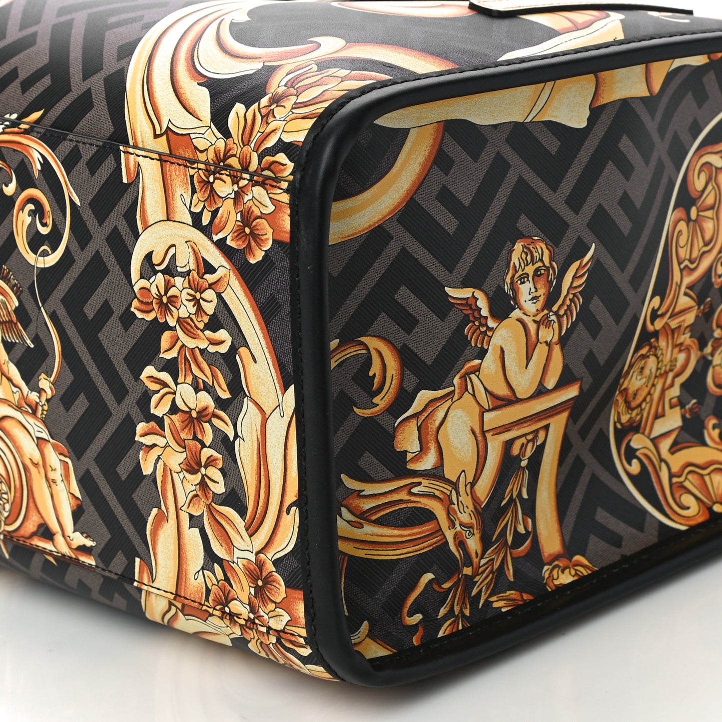 X VERSACE Calfskin Plexiglass Fendace FF Baroque Print Medium Fendi Sunshine Shopper Tote Black Gold