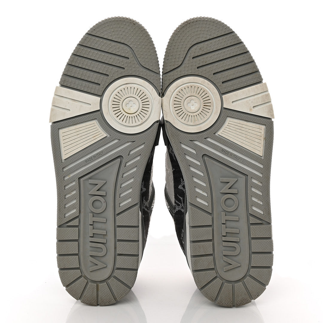 Louis Vuitton Calfskin Embossed Monogram Denim Mens LV Trainer Sneakers 5.5 Grey 7 of 14
