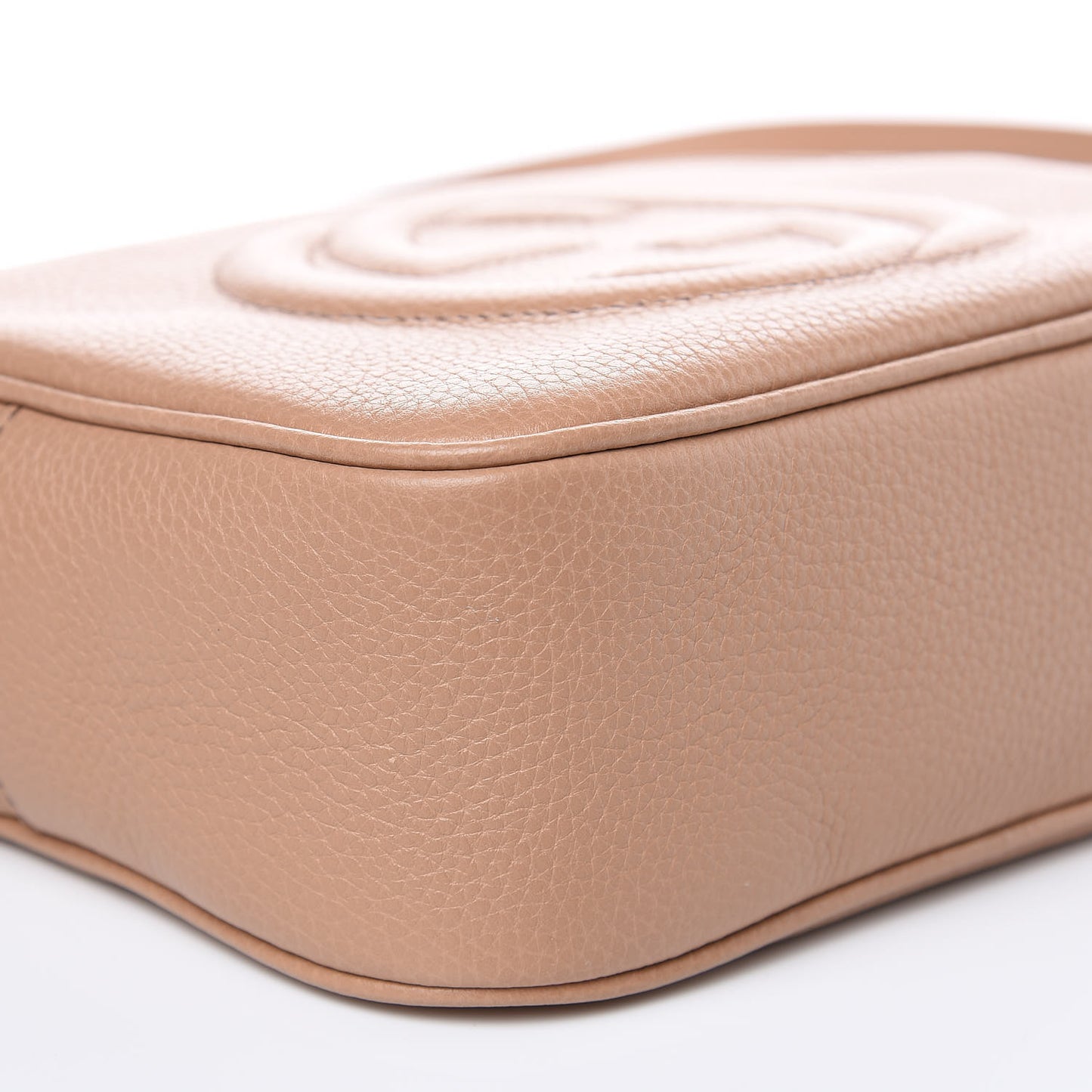Pebbled Calfskin Small Soho Disco Bag Camelia