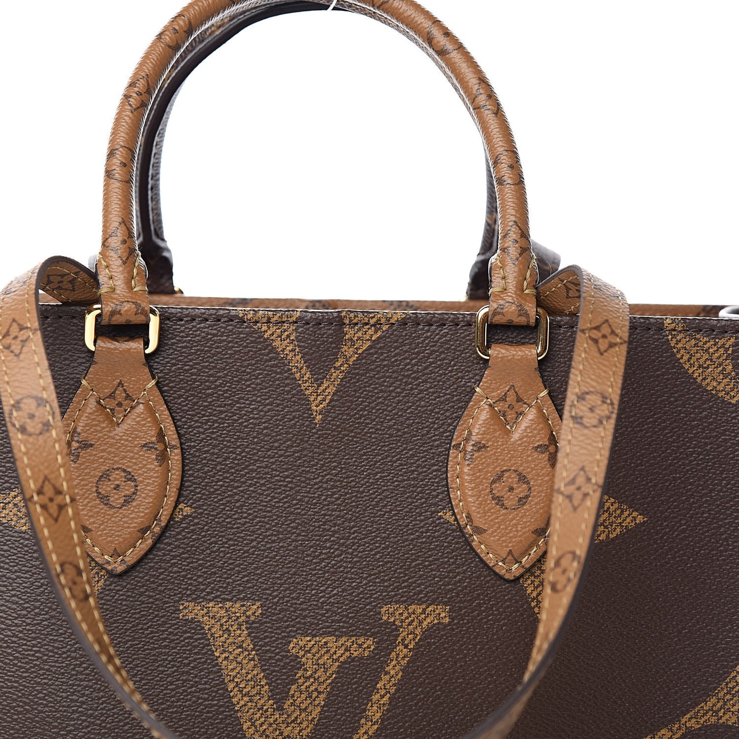 Reverse Monogram Giant Onthego MM