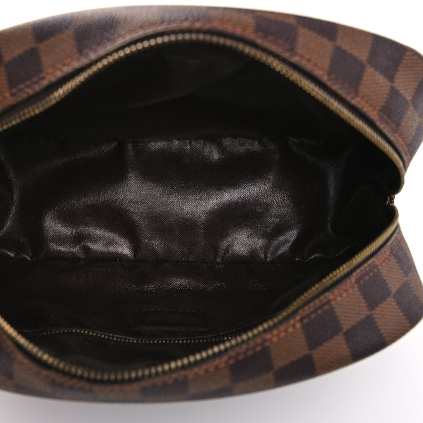 Damier Ebene Toiletry Bag 25