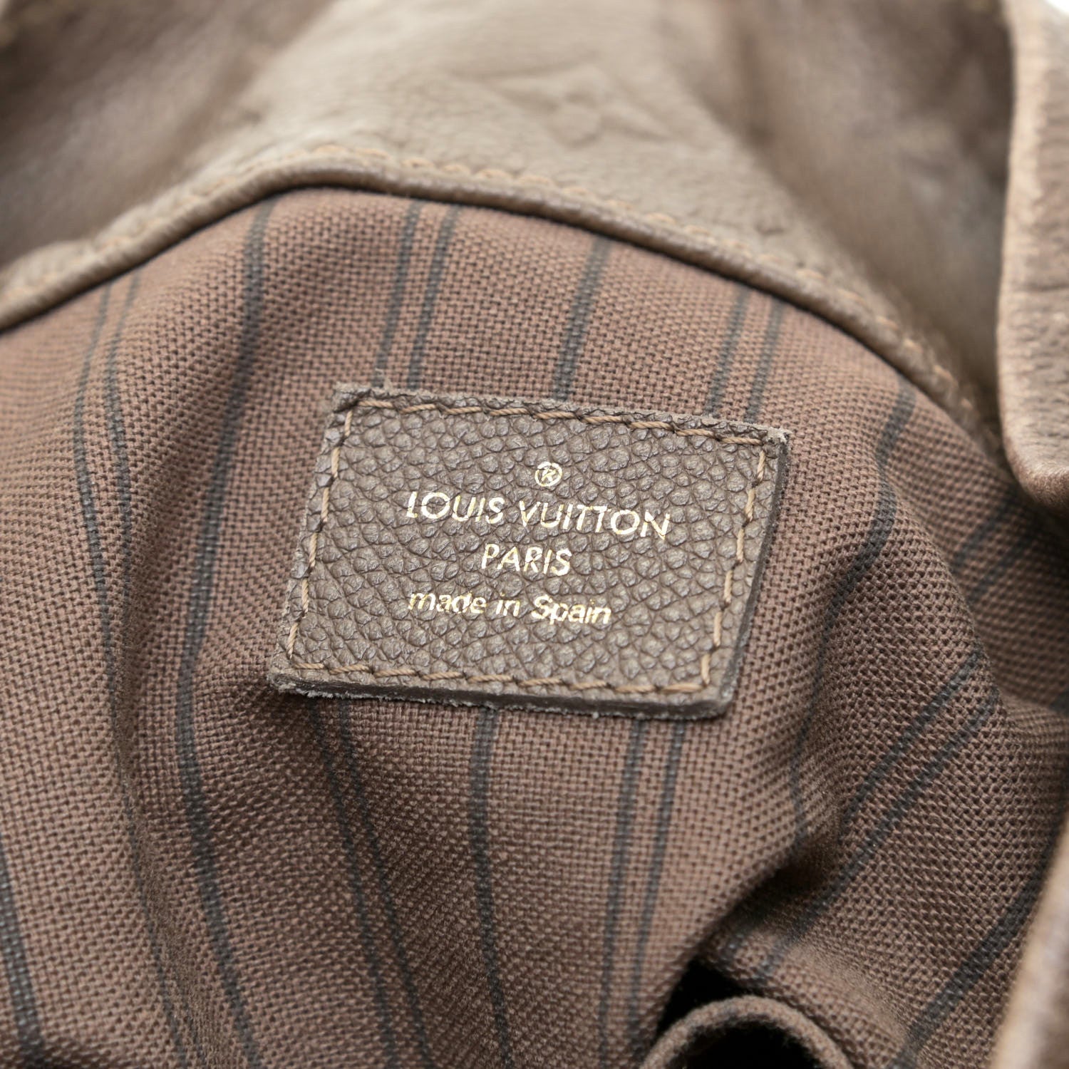 Louis Vuitton Empreinte Artsy MM Ombre 6 of 18
