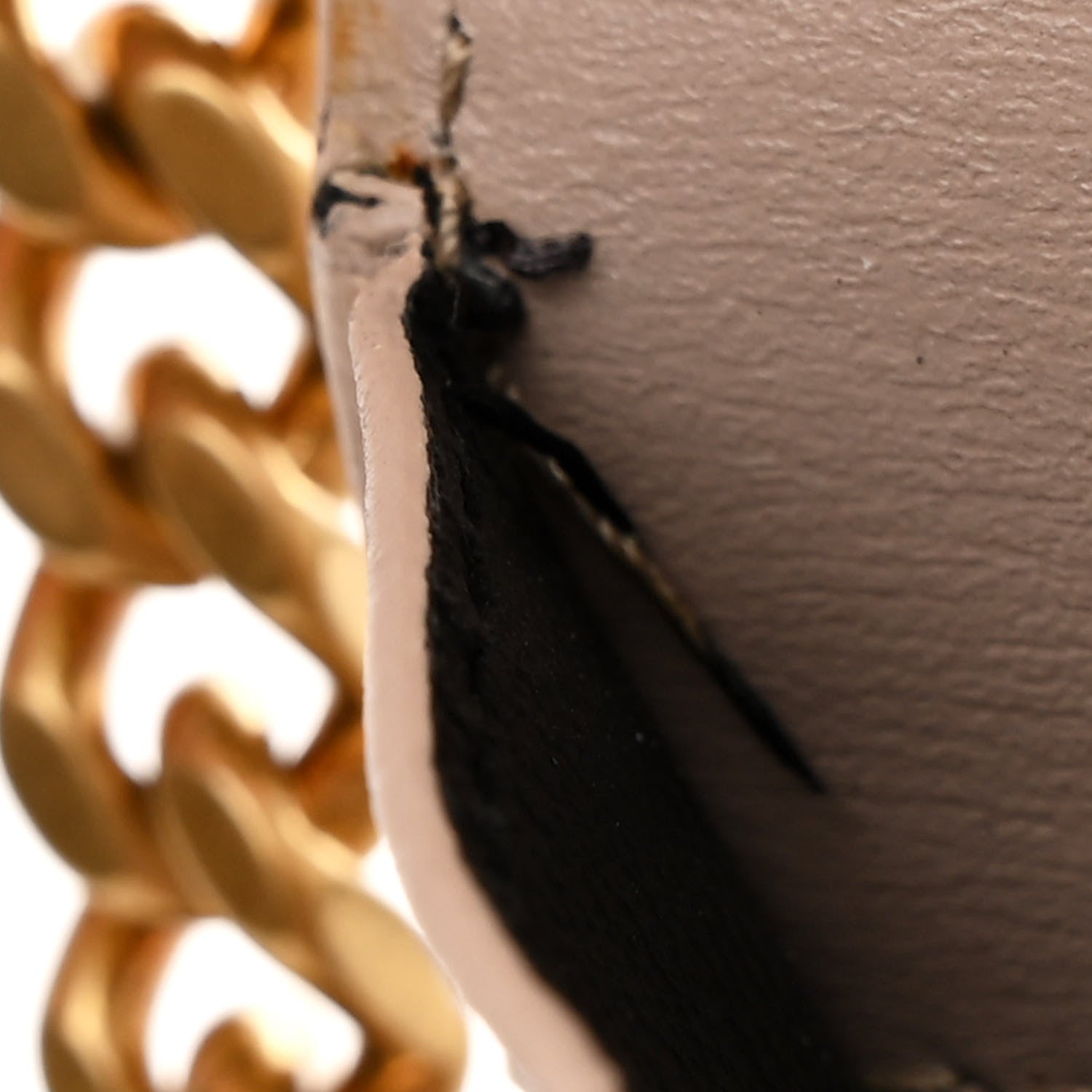 Saint Laurent Smooth Calfskin Sulpice Monogram Chain Wallet Light Natural 14 of 15