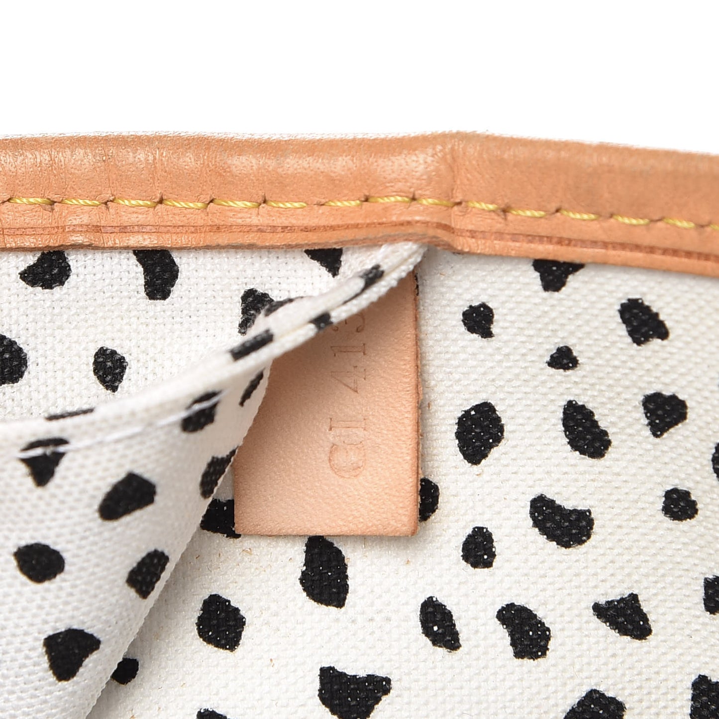 Monogram Kusama Waves Neverfull MM White