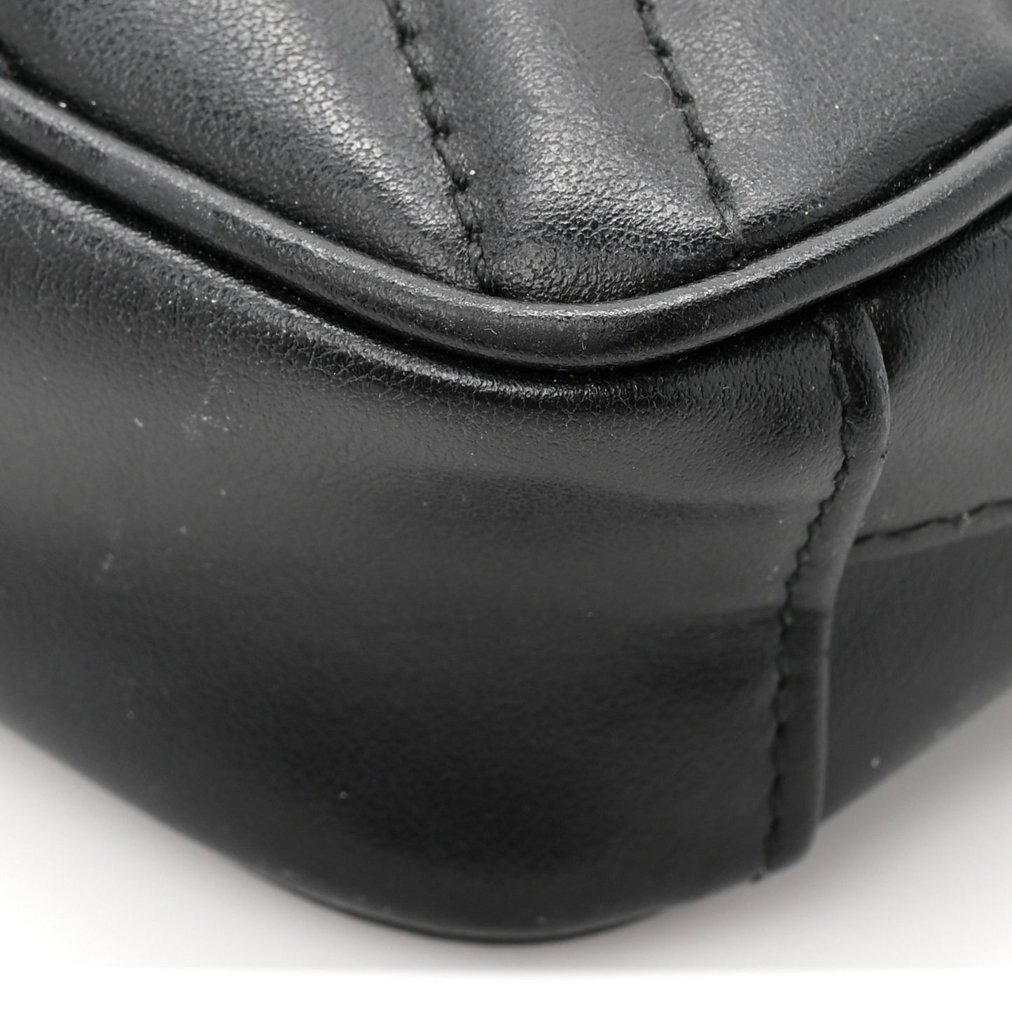 Calfskin Matelasse Mini GG Marmont Crossbody Bag Black