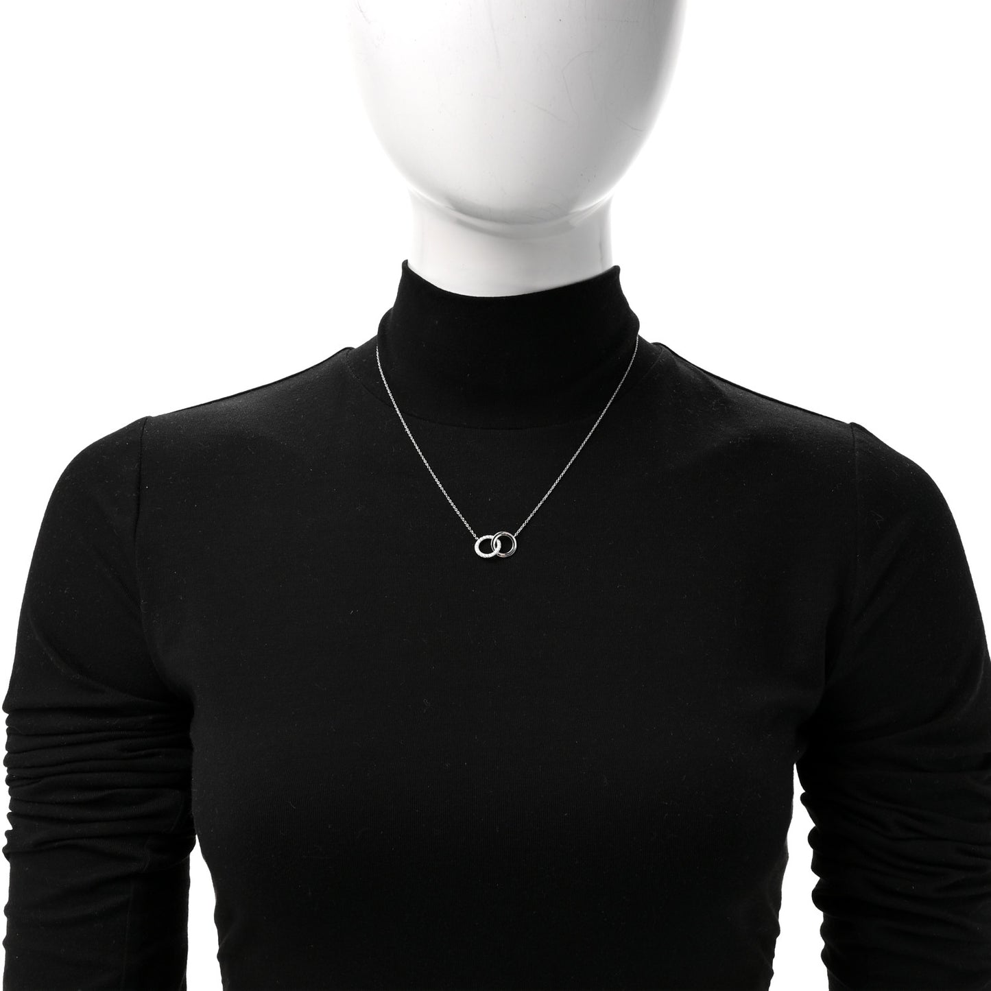 18K White Gold Diamond Double Interlocking Circles Pendant Necklace