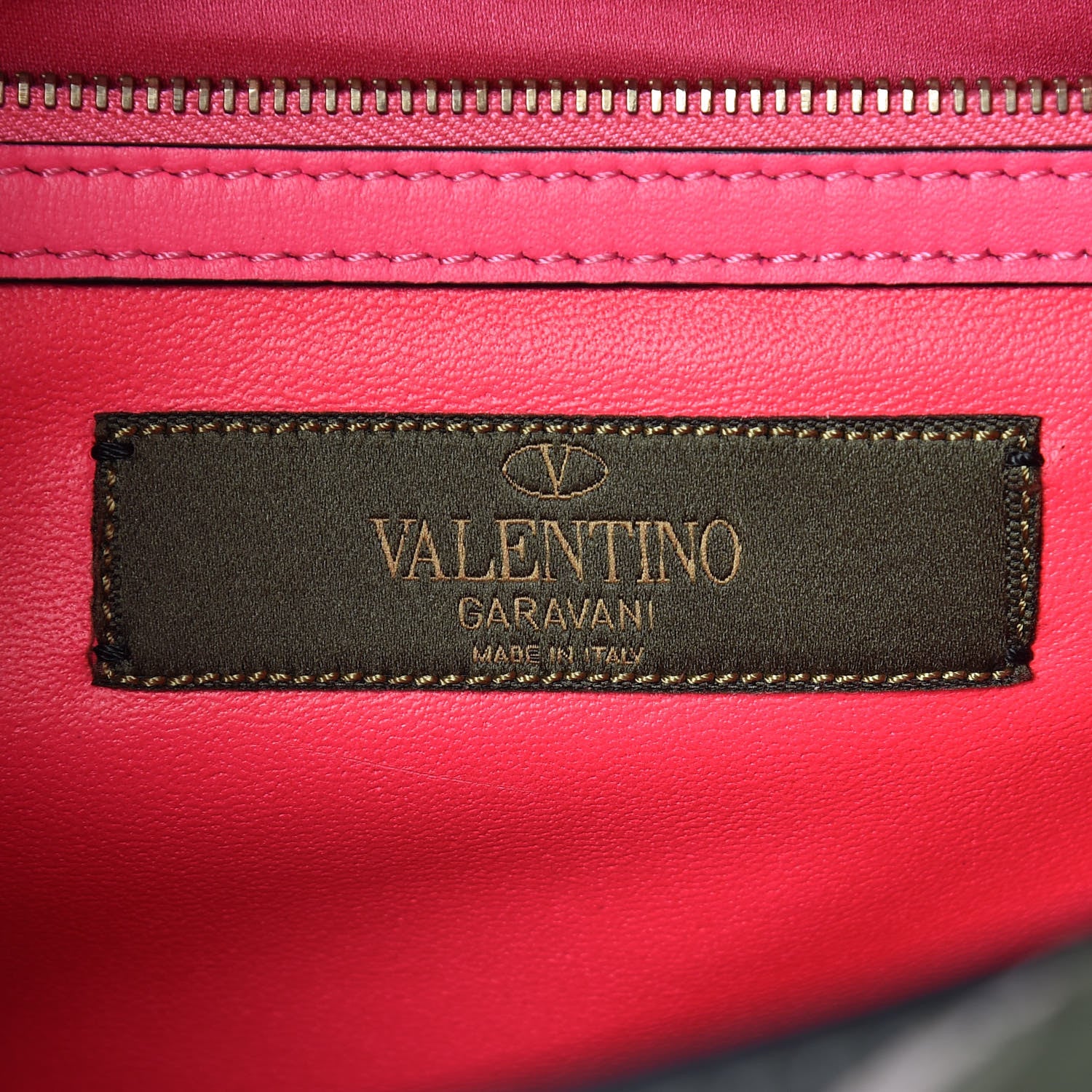 Valentino Garavani Nappa Canvas Camouflage Medium Glam Lock Rockstud Flap Fuxia Fluo 7 of 14