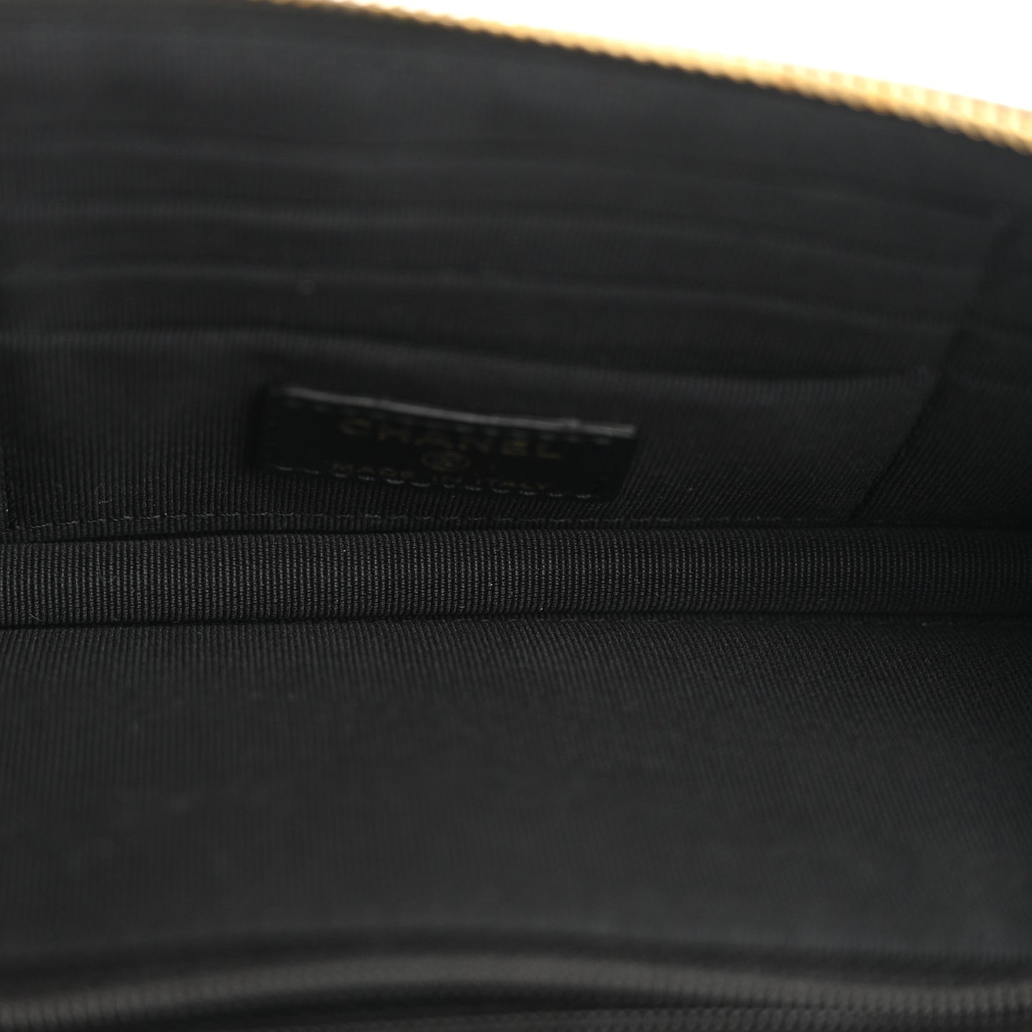 Caviar Quilted Polly Pocket Pouch Black