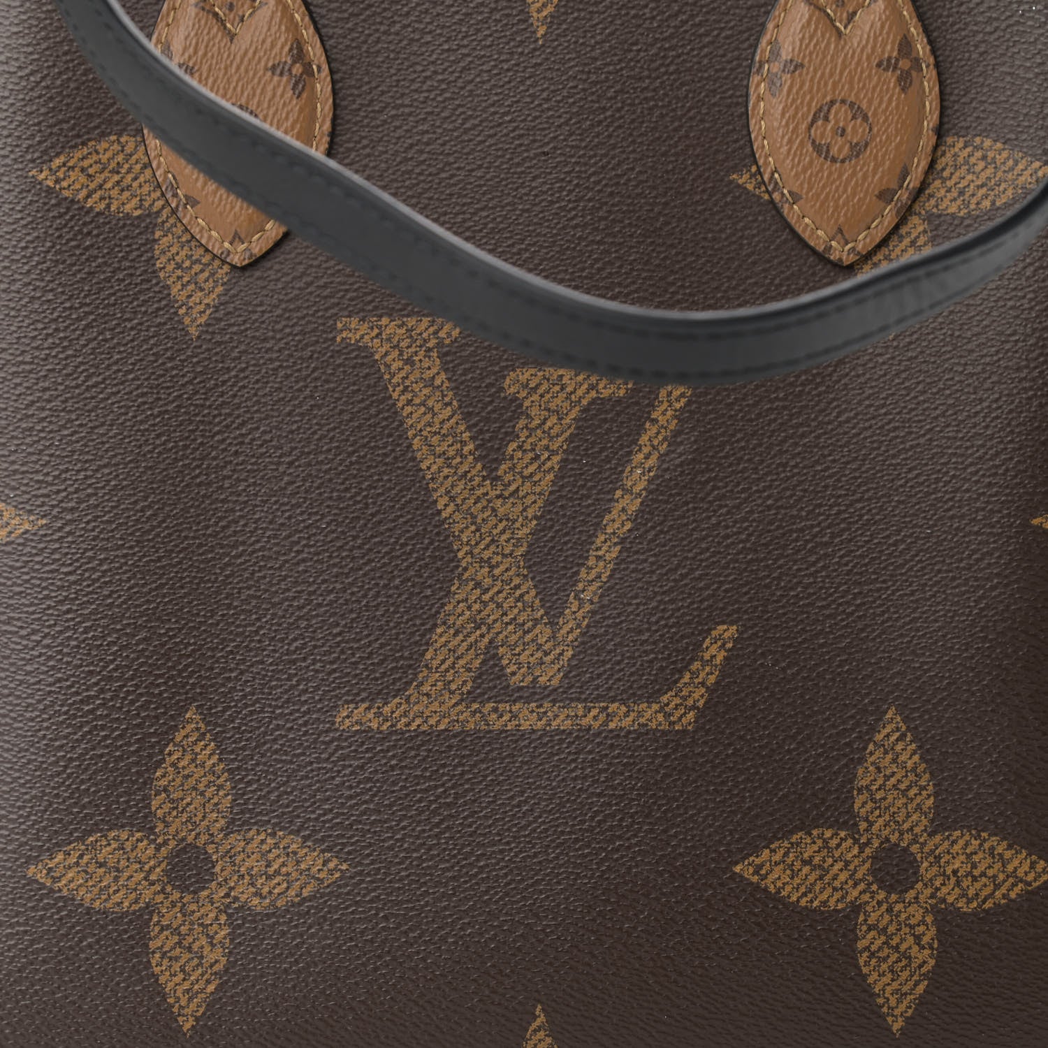 Louis Vuitton Reverse Monogram Giant Onthego MM 8 of 15