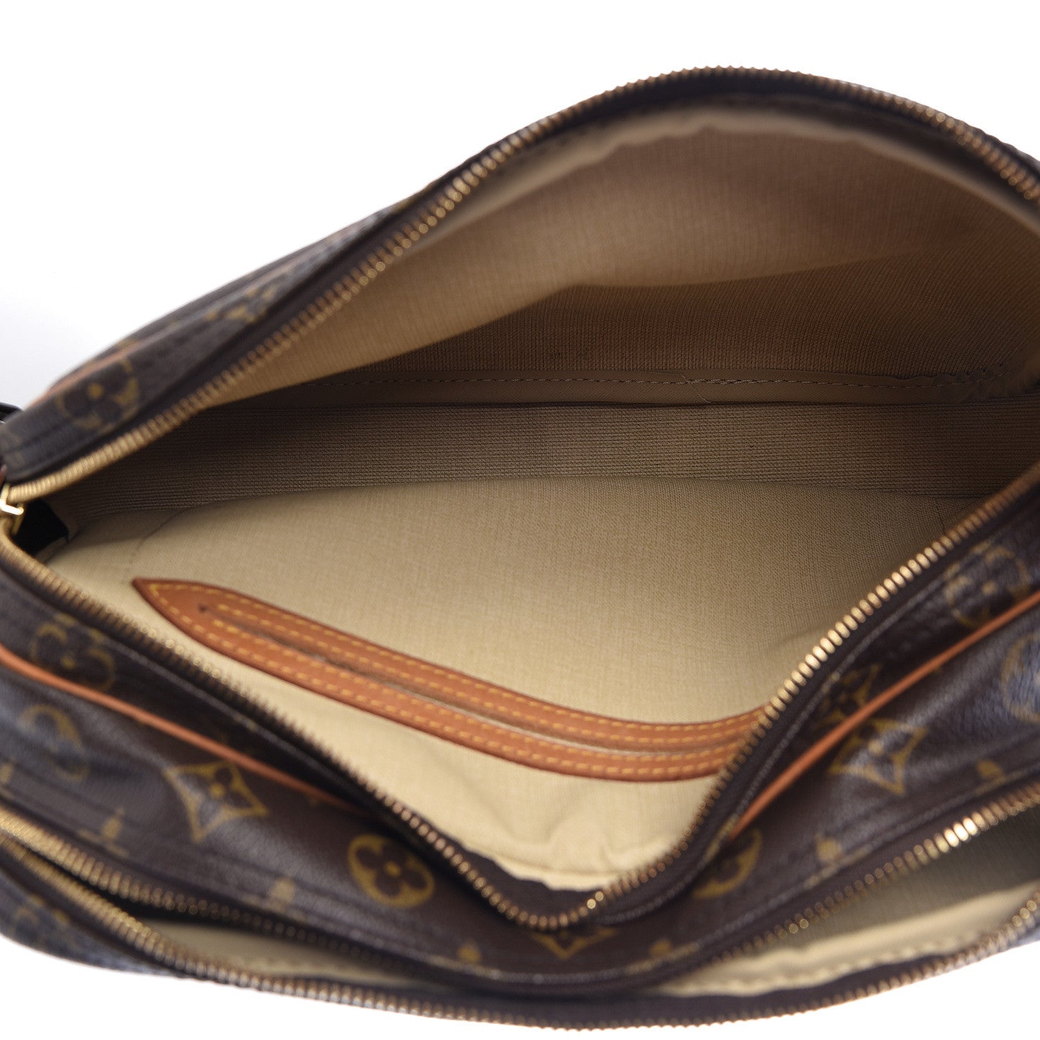 Louis Vuitton Monogram Reporter PM 6 of 10