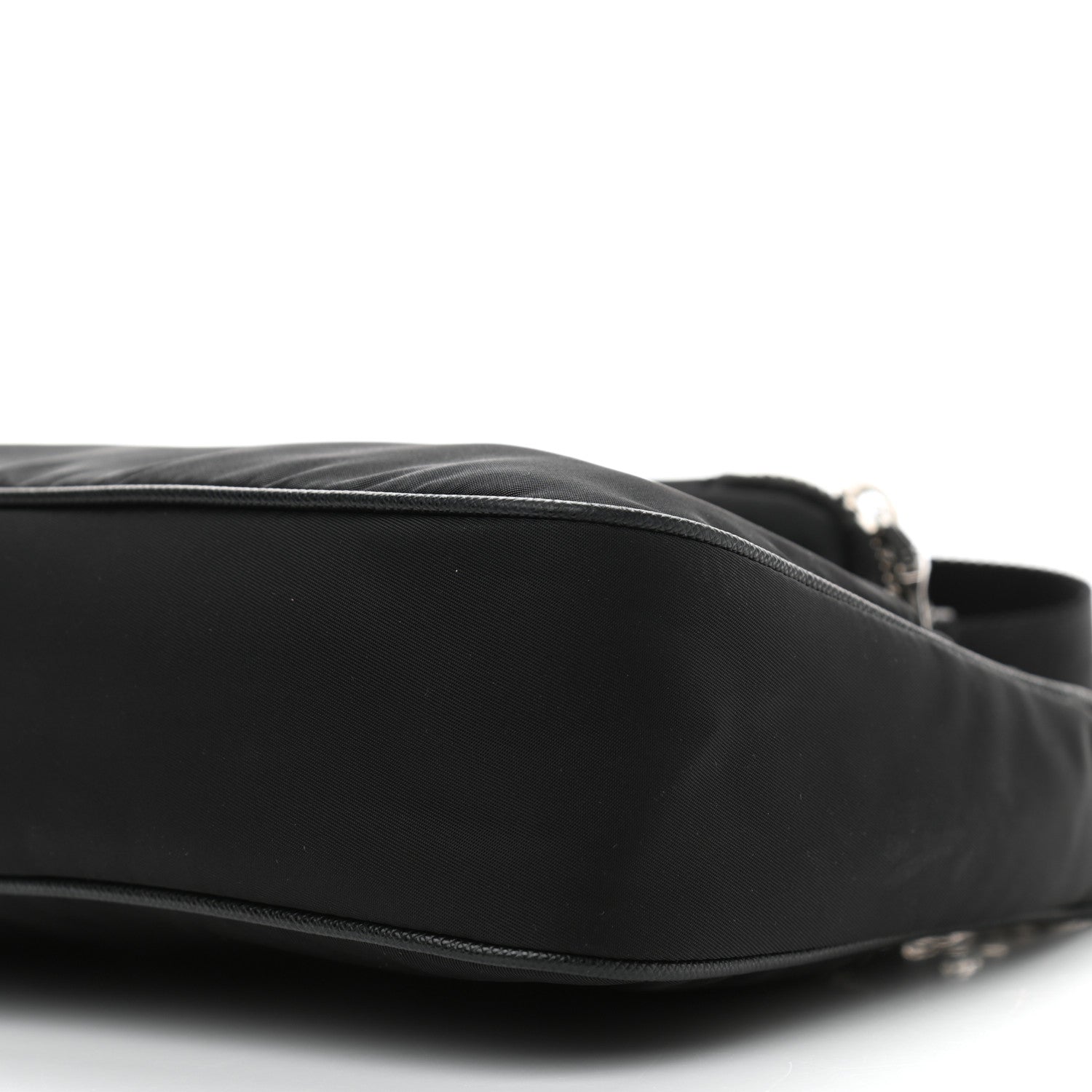 Prada Nylon Re-Edition 2005 Shoulder Bag Black 11 of 13