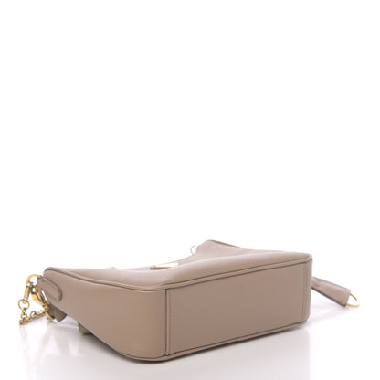 Prada Saffiano Re-Edition 2005 Shoulder Bag Cammeo Beige 4 of 12