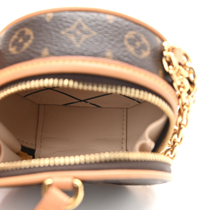 Louis Vuitton Monogram Boite Chapeau Necklace 5 of 9