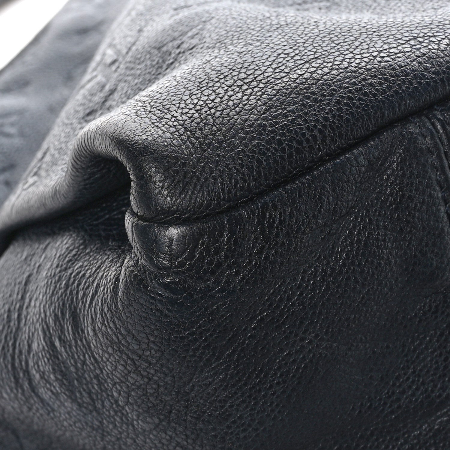 Louis Vuitton Empreinte Artsy MM Infini 9 of 11