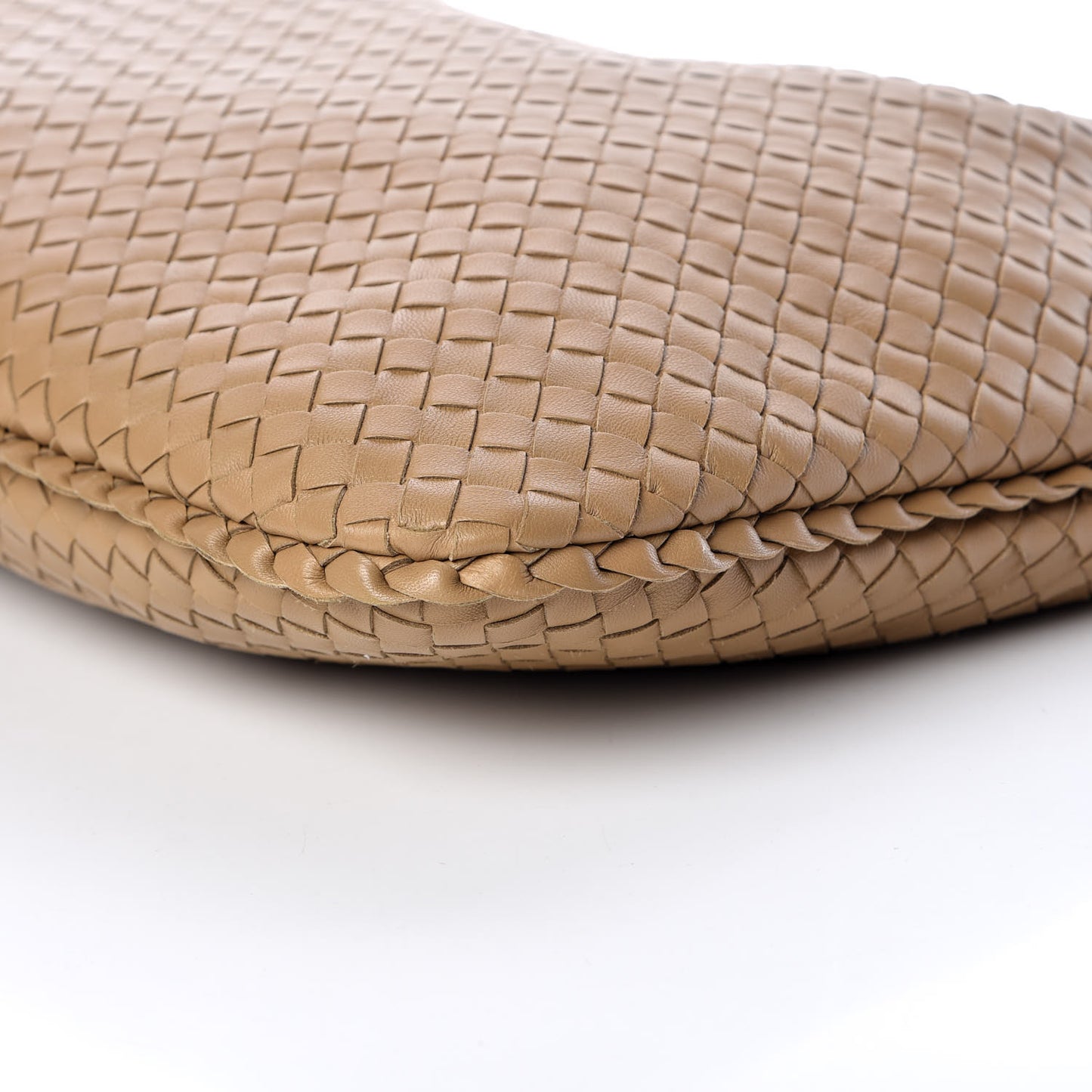 Nappa Intrecciato Large Veneta Hobo Camel
