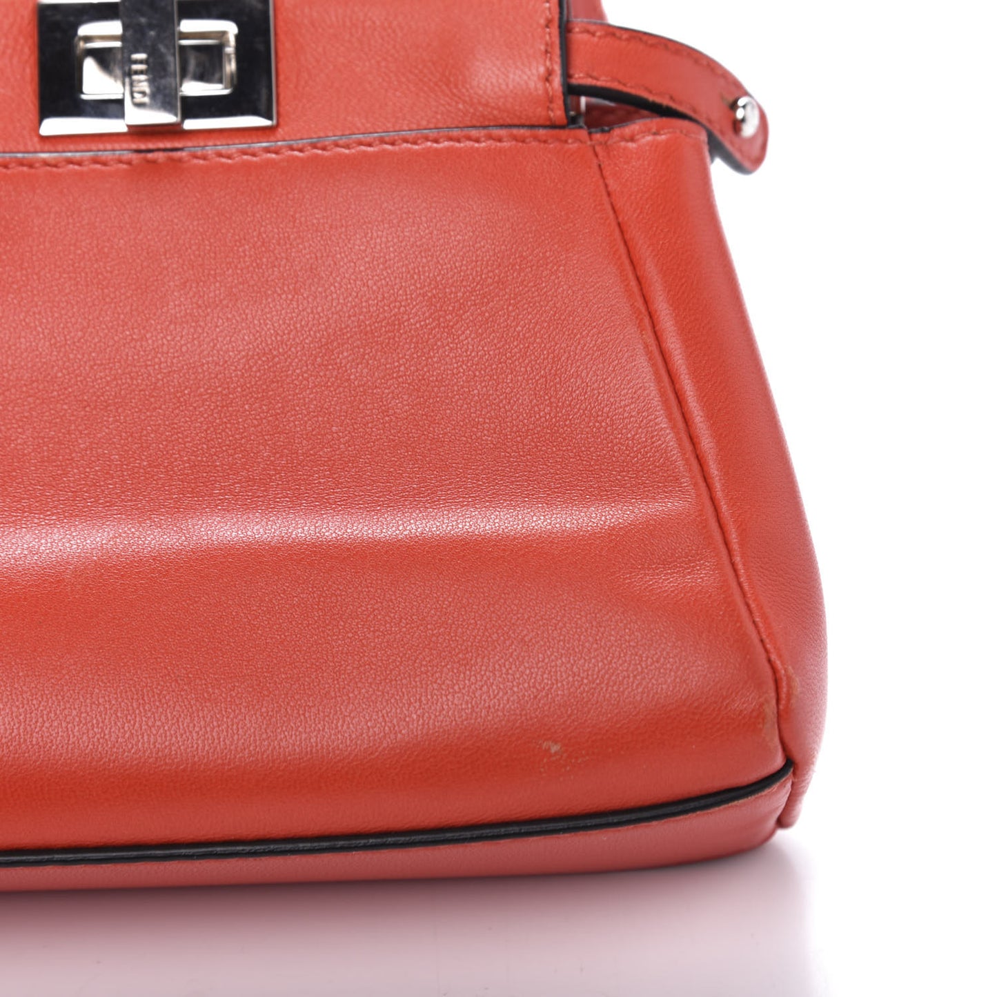 Shiny Nappa Micro Peekaboo Iconic Satchel Rosso Pimento