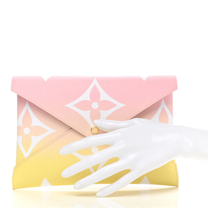 Louis Vuitton Monogram Giant By The Pool Large Kirigami Pochette Pink 2 of 6