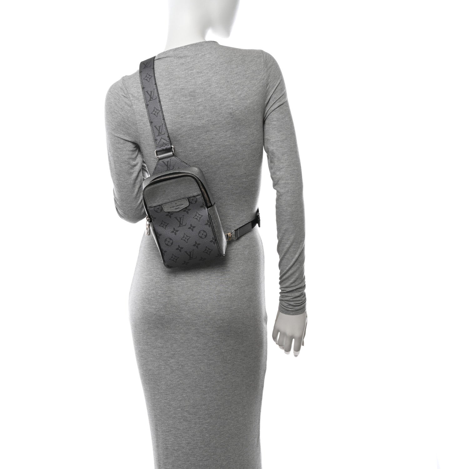 Louis Vuitton Taigarama Outdoor Slingbag Gunmetal Silver 2 of 12