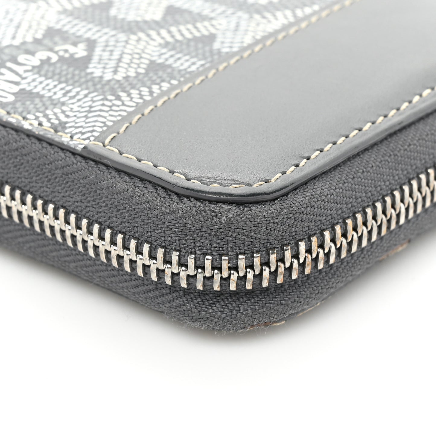 Goyardine Matignon Zip Around GM Wallet Grey