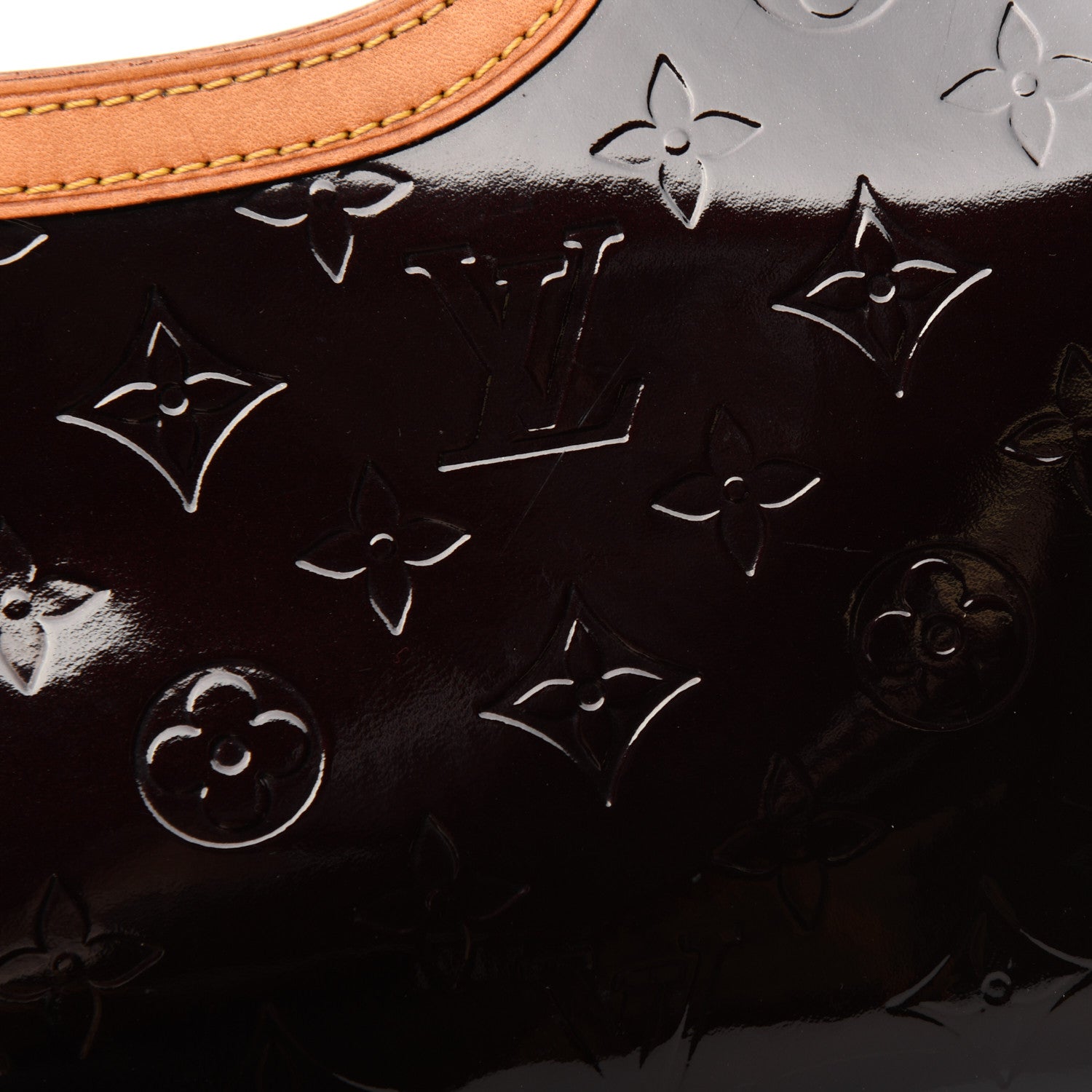 Louis Vuitton Vernis Roxbury Drive Amarante 17 of 29