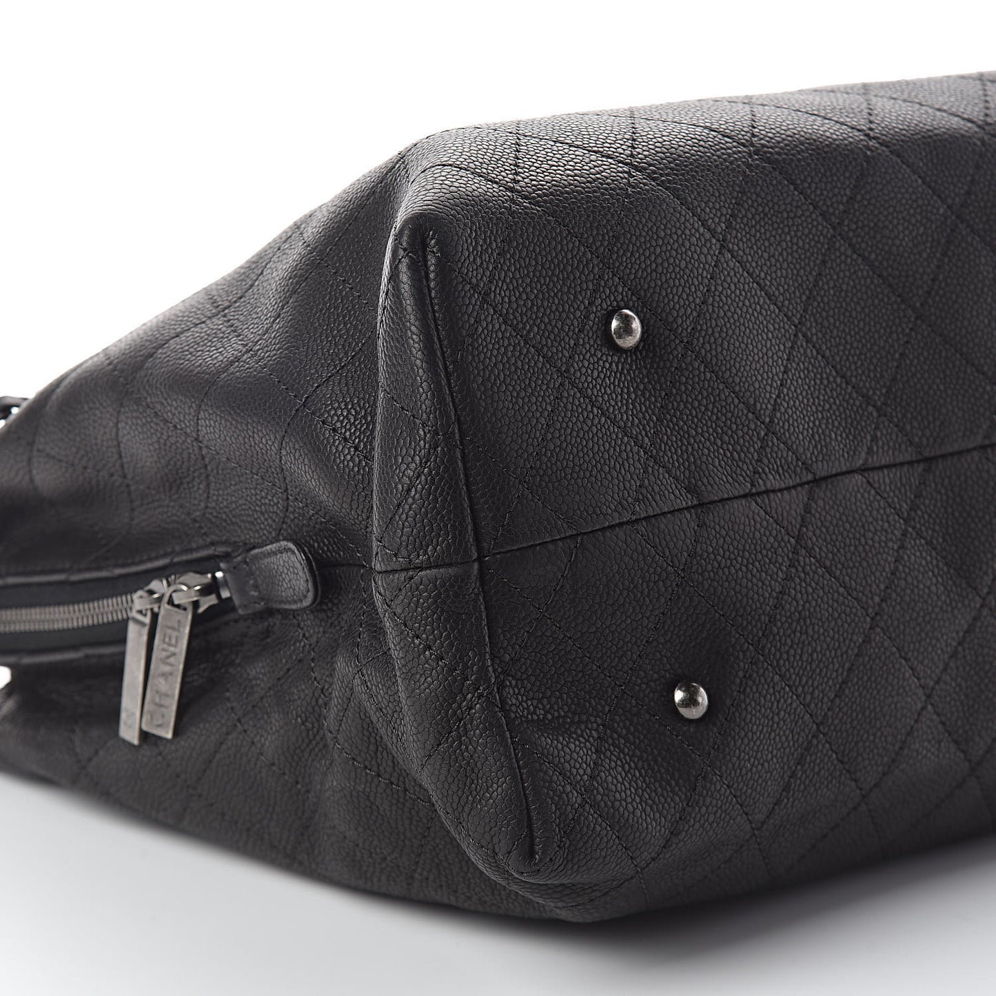 Grained Vegetal Calfskin Urban Shopping Tote Black