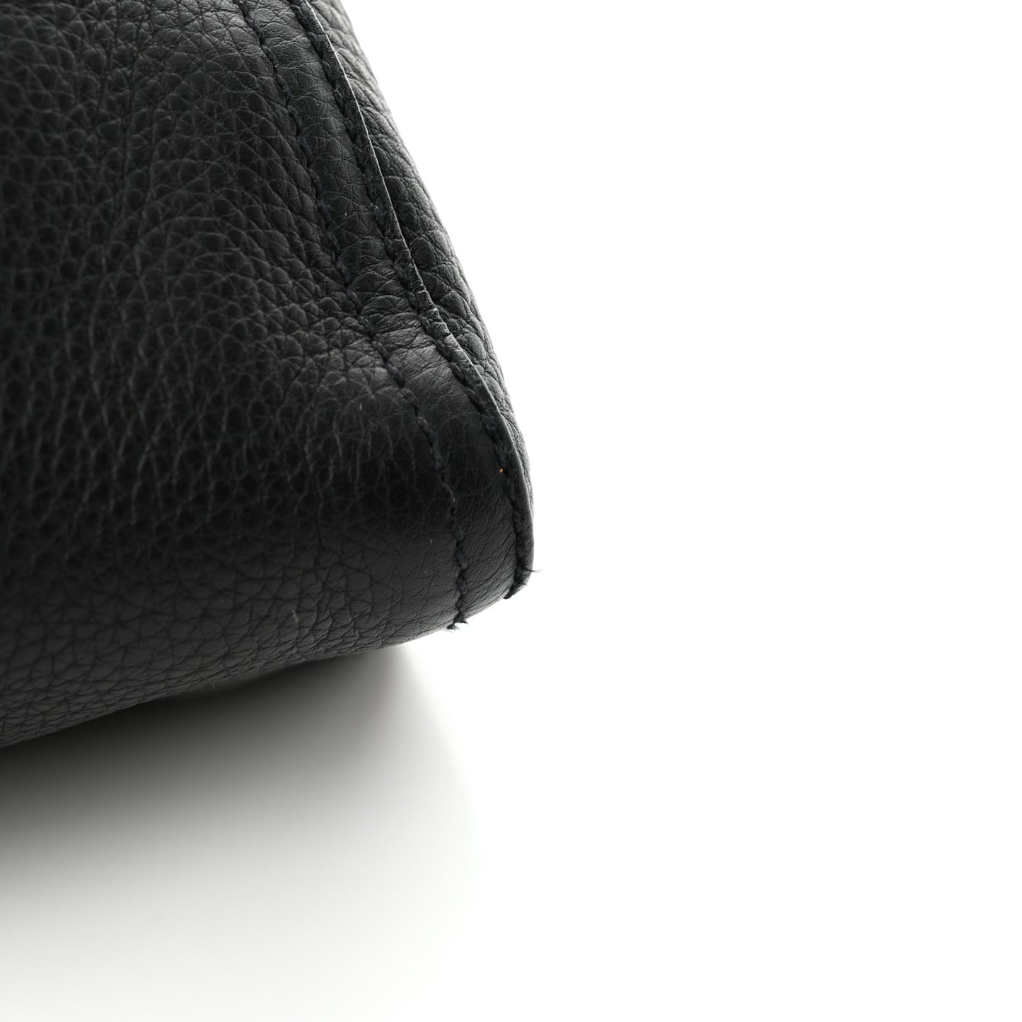 Vitello Daino Swing Flap Shoulder Bag Black