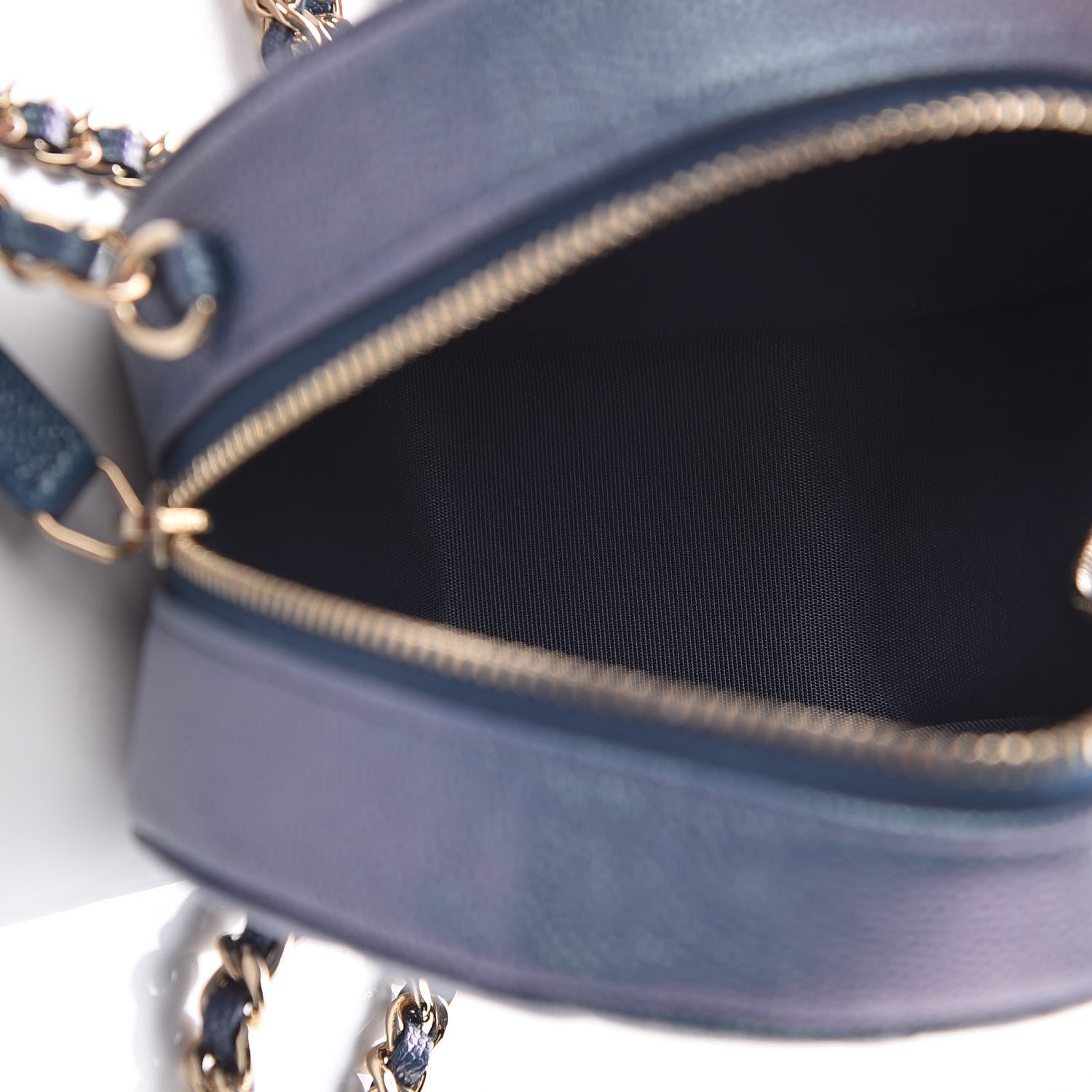 Chanel Iridescent Caviar Quilted Round Clutch With Chain Blue 5 of 10
