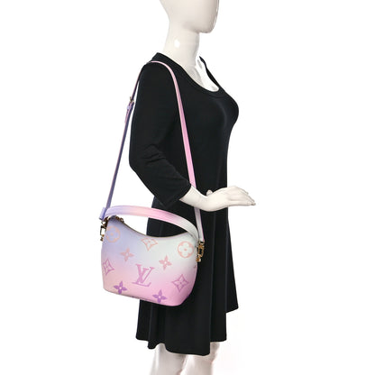 Louis Vuitton Monogram Giant Spring In The City Marshmallow Hobo PM Sunrise Pastel 2 of 8