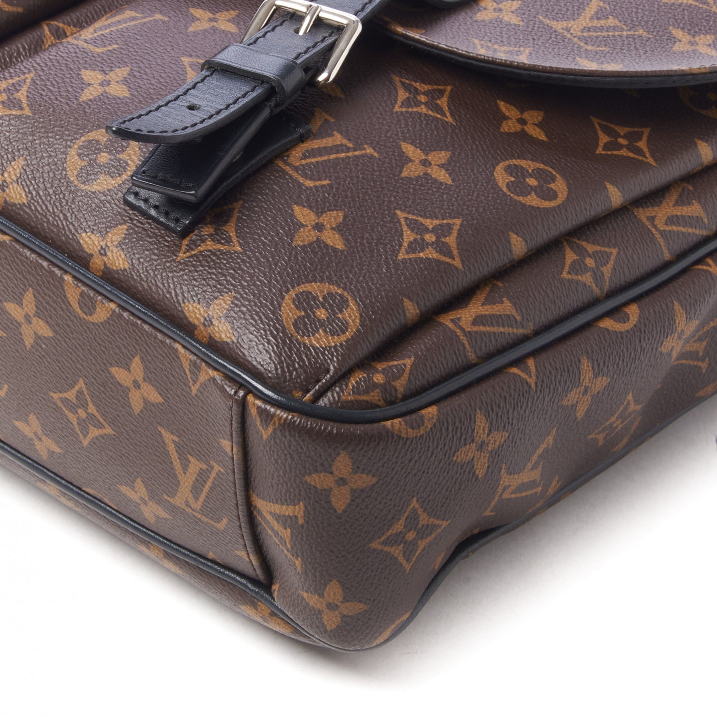 Monogram Macassar Christopher Messenger