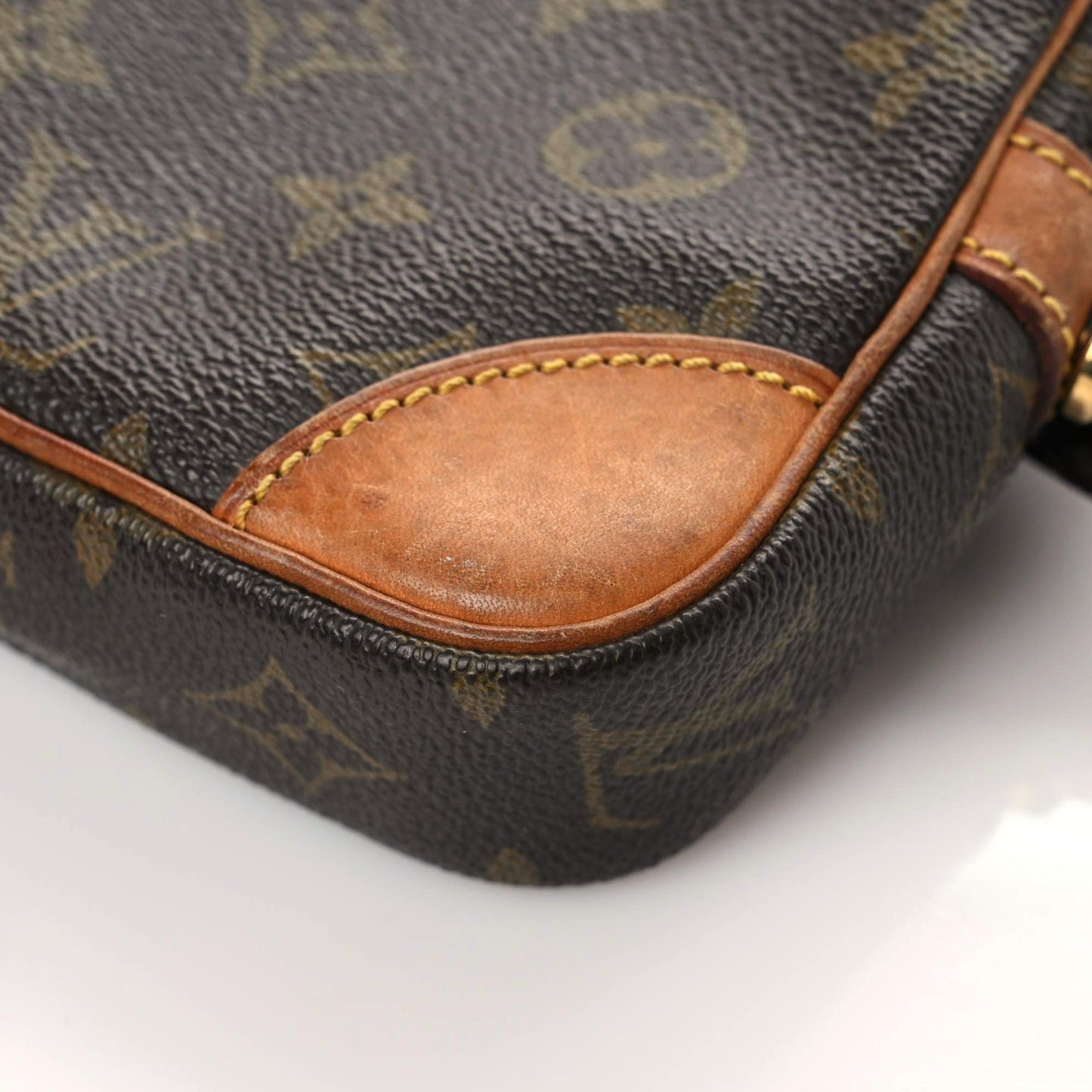Monogram Pochette Marly Dragonne 22