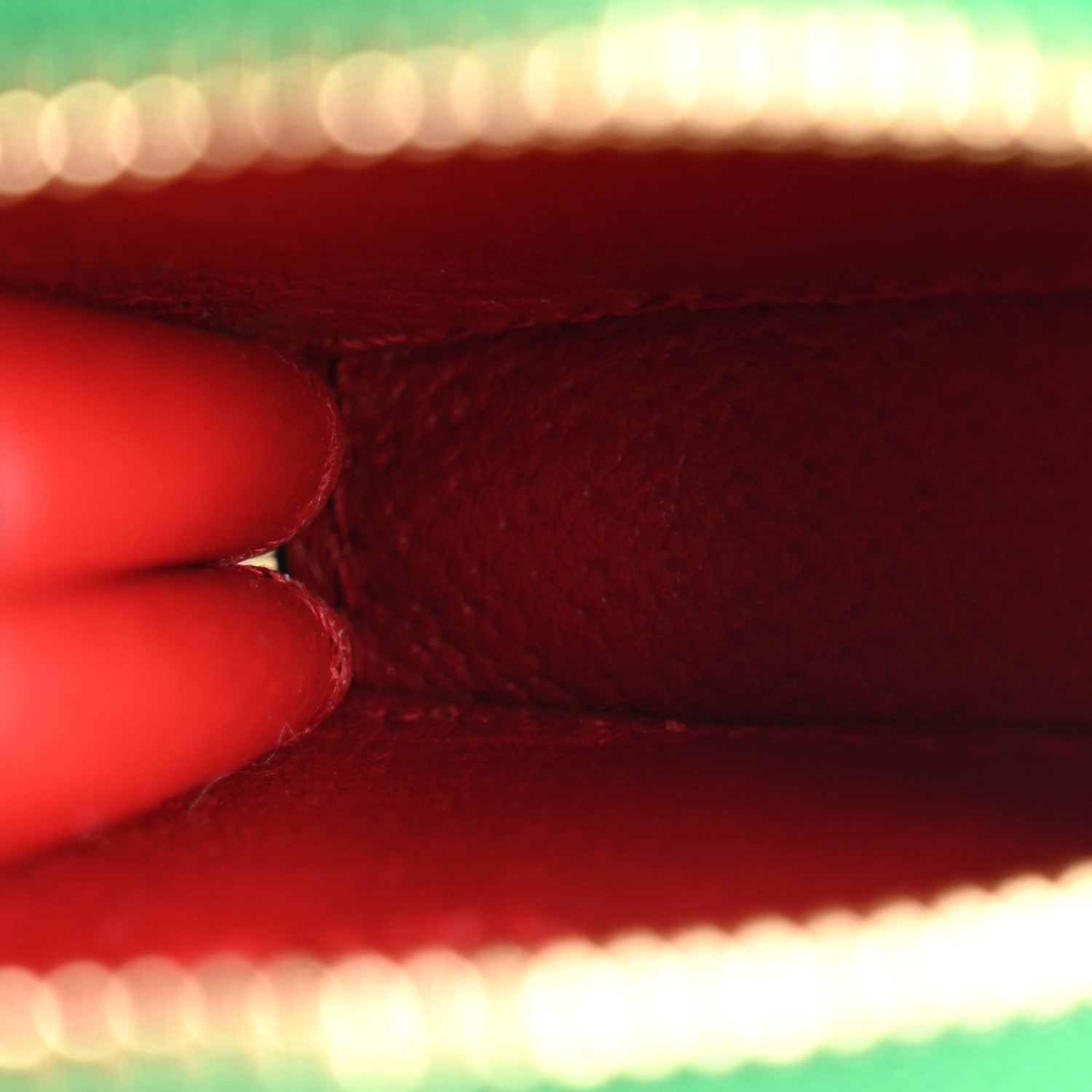 Gucci Textured Dollar Calfskin Retro Interlocking G Fruttini Strawberry Coin Case Bag Charm Key Holder 4 of 7