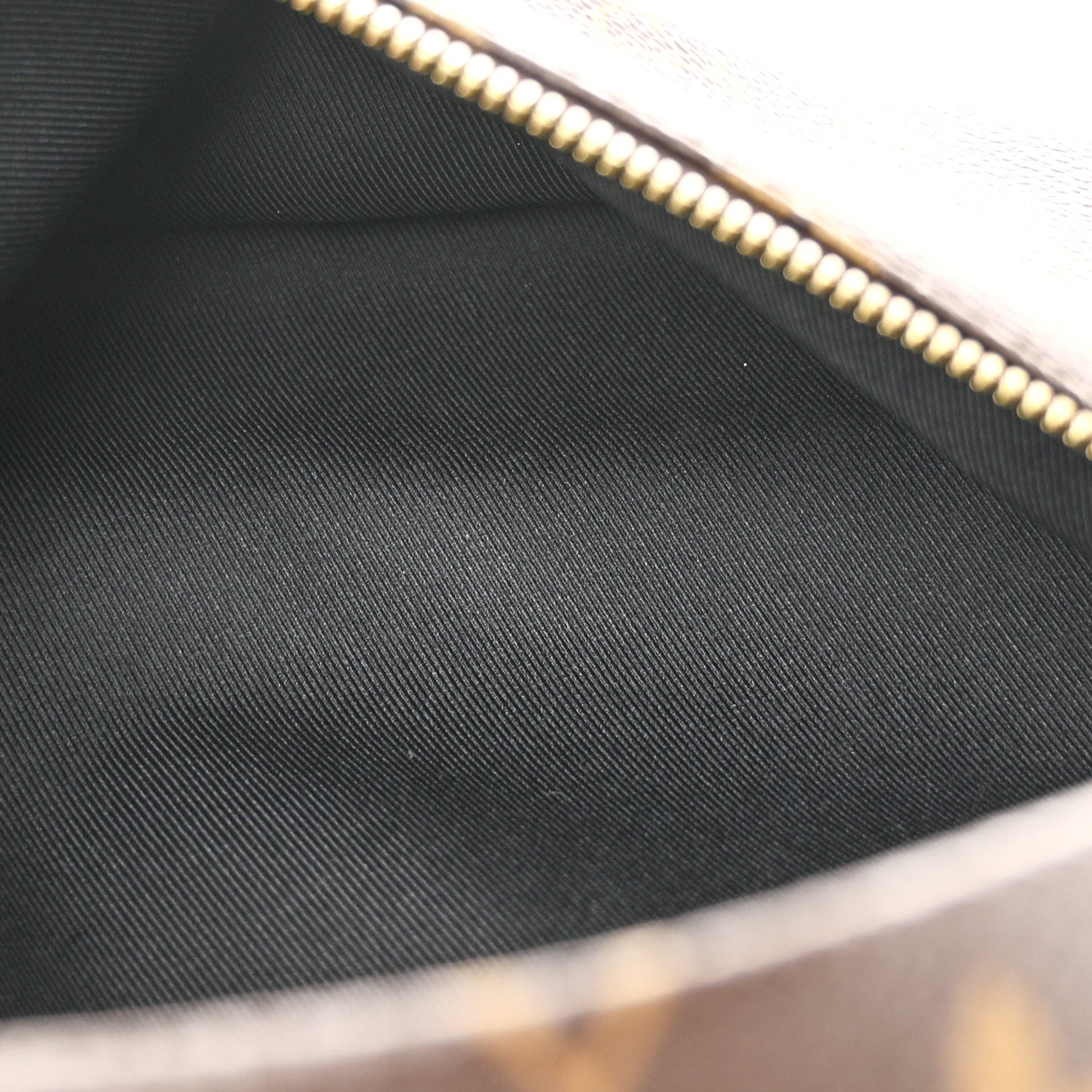 Louis Vuitton Monogram Bumbag 4 of 12