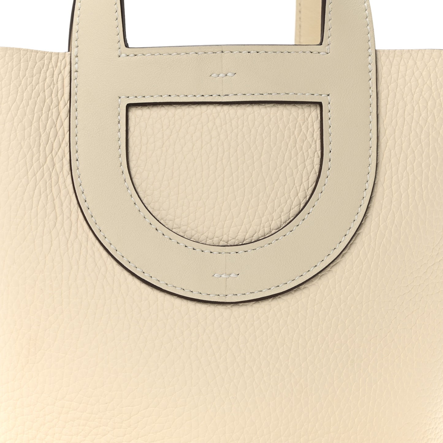 Taurillon Clemence Swift In-The-Loop 18 Bag Nata