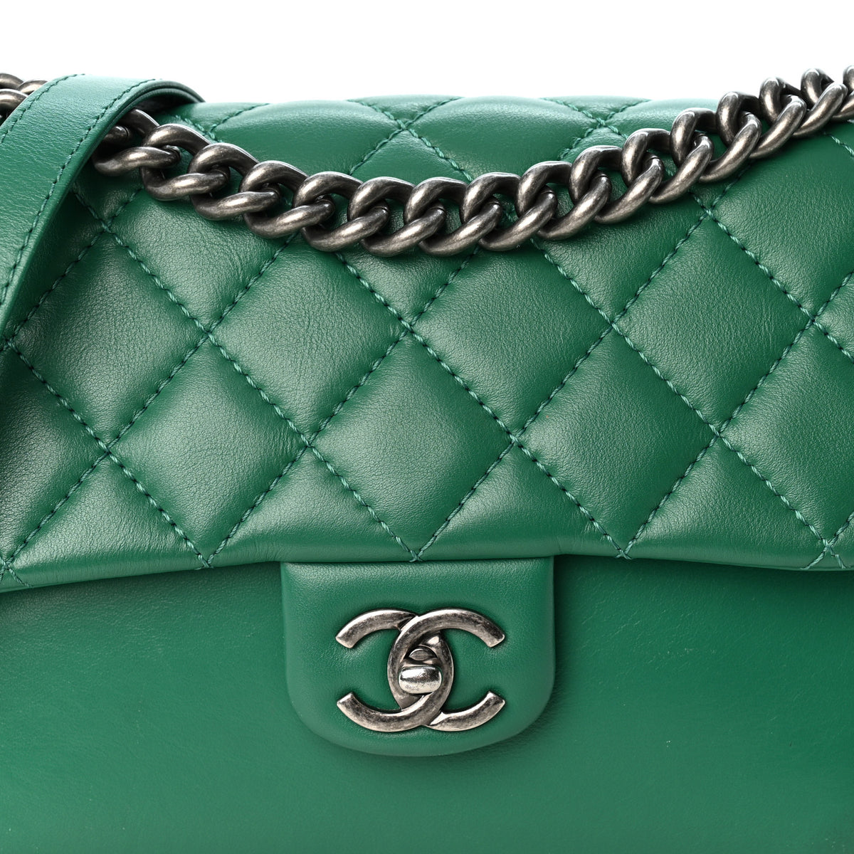 Calfskin Quilted Medium Rock My Shoulder Flap Green