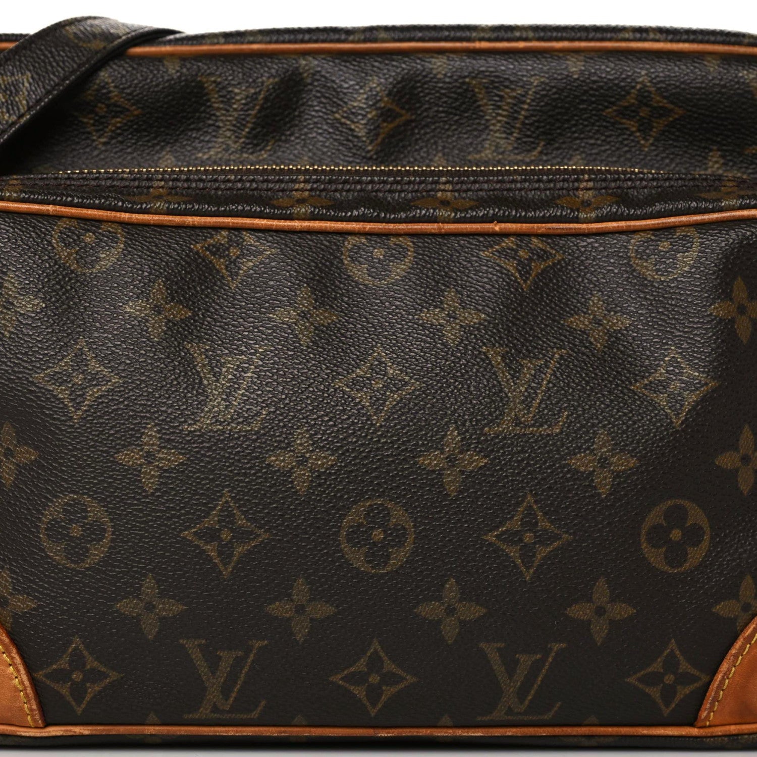 Louis Vuitton Monogram Nil 28 3 of 17
