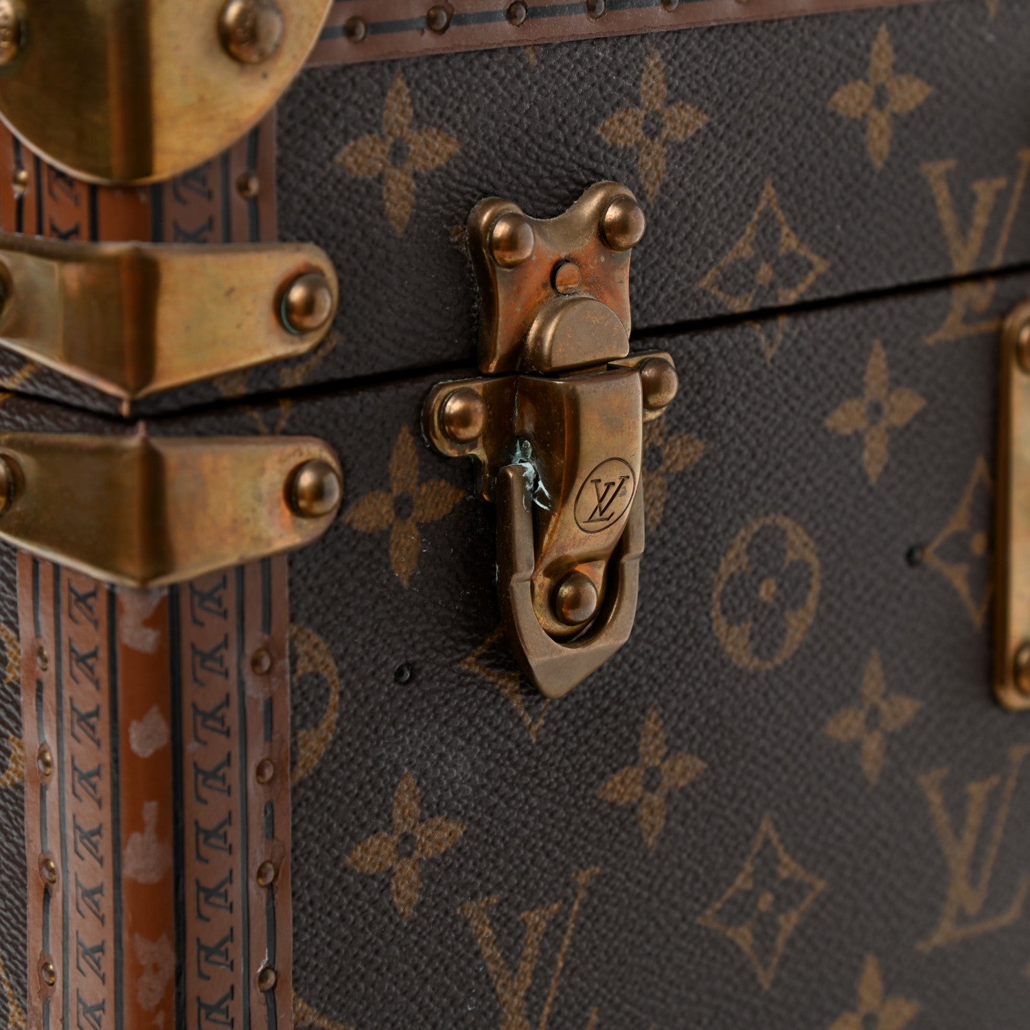 Louis Vuitton Monogram Boite Pharmacie Toiletry Case 11 of 13