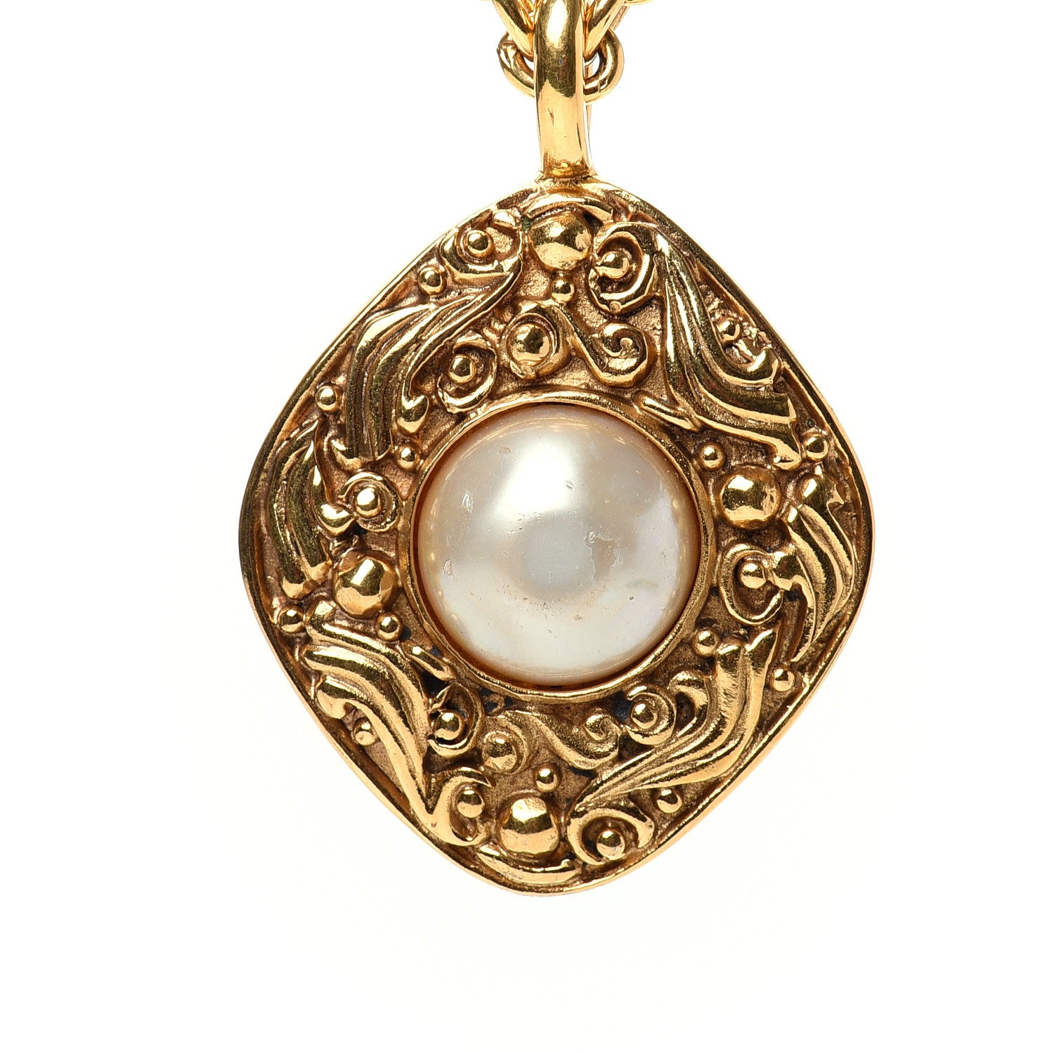 Chanel Pearl Pendant Necklace Gold 4 of 5