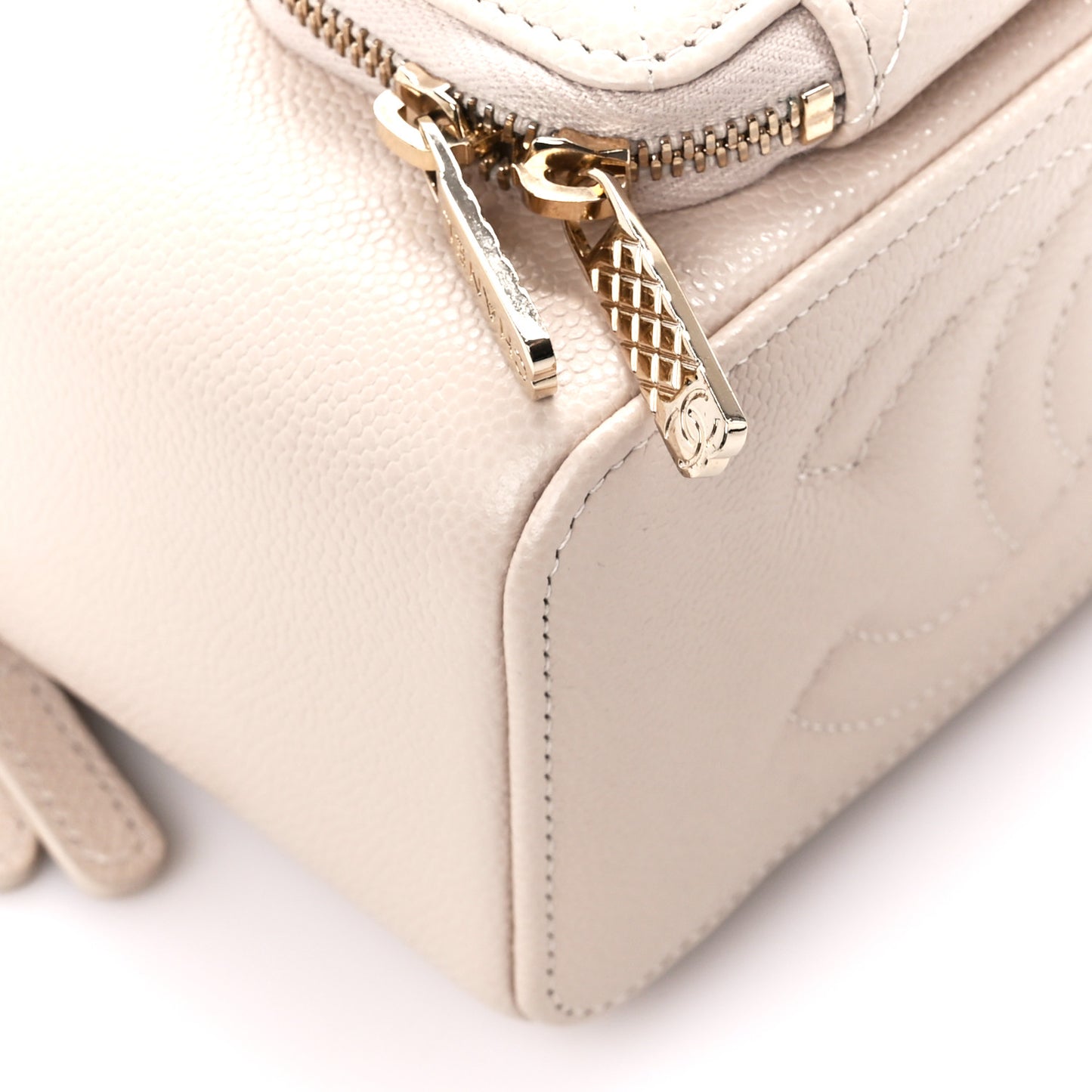 Caviar Quilted Top Handle Pocket Vanity Case Beige