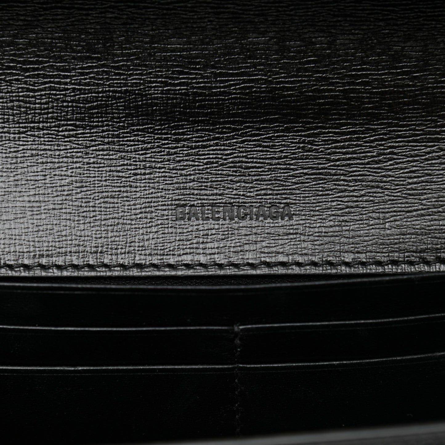 Calfskin Stripe Embossed Gossip Chain Bag XS Black