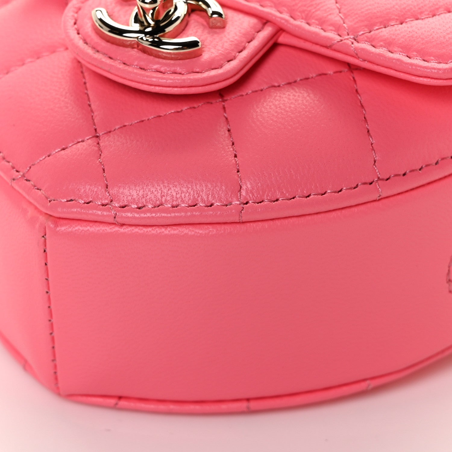 Chanel Lambskin Quilted CC In Love Heart Waist Belt Bag With Chain Pink 9 of 13