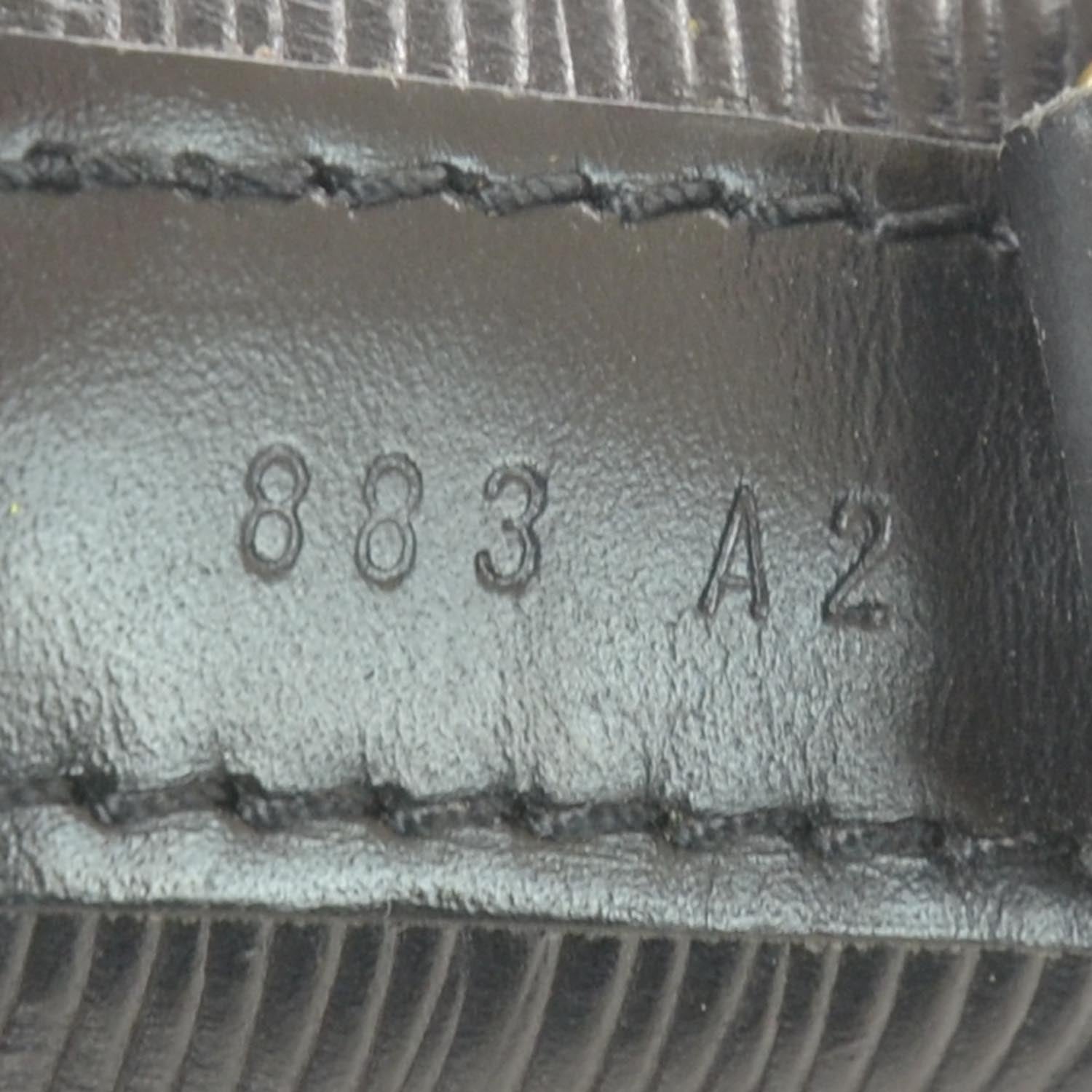 Louis Vuitton Epi Petit Noe Bag Vintage Black 6 of 7