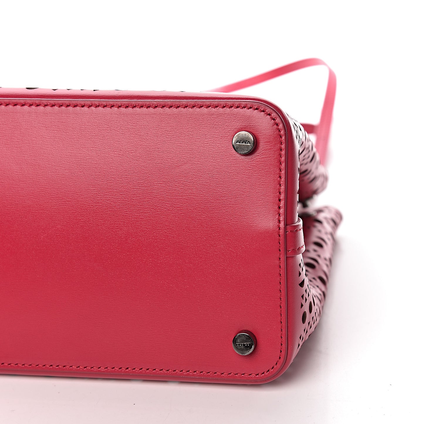 Calfskin Vienne Wave Mina 25 Bag Framboise