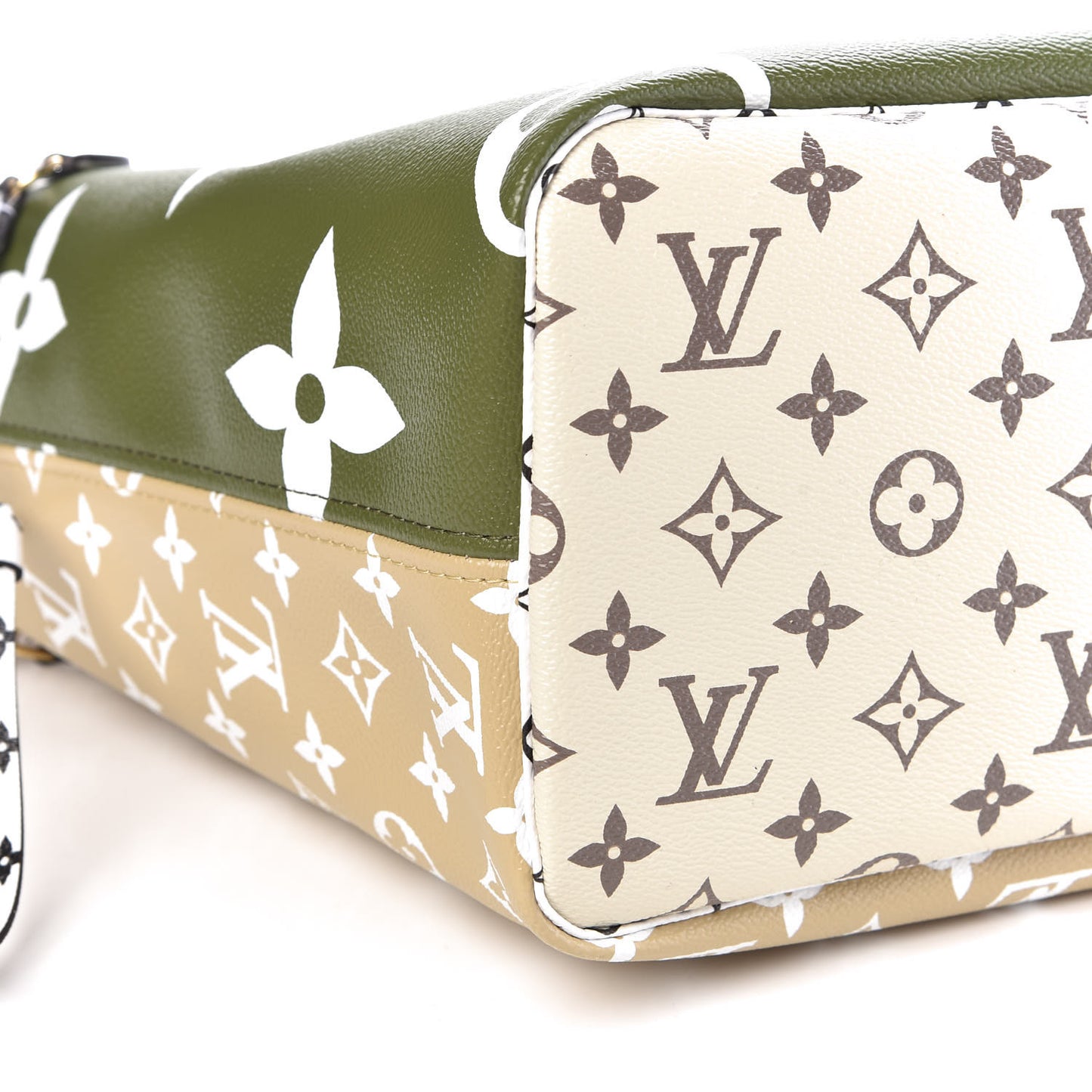 Monogram Giant Neverfull MM Kaki