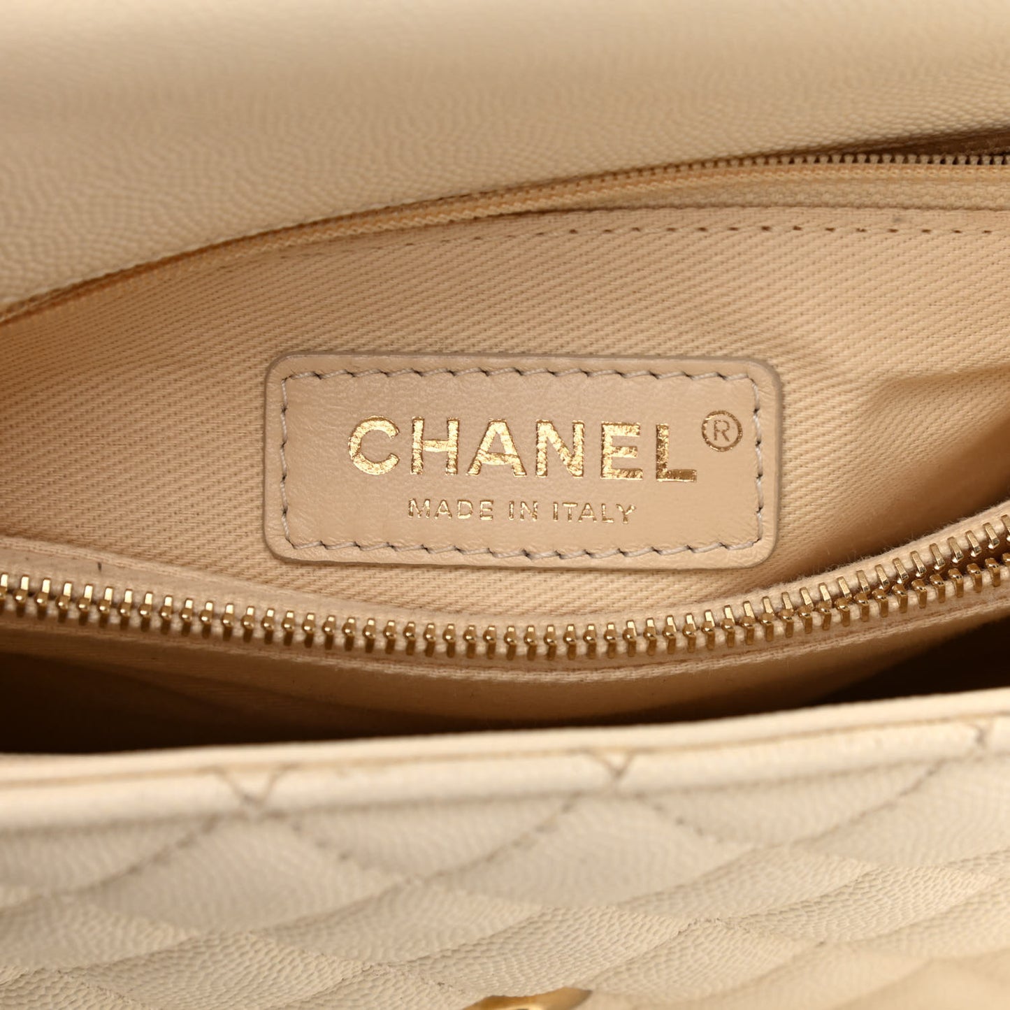 Caviar Quilted Small Coco Handle Flap Ivory